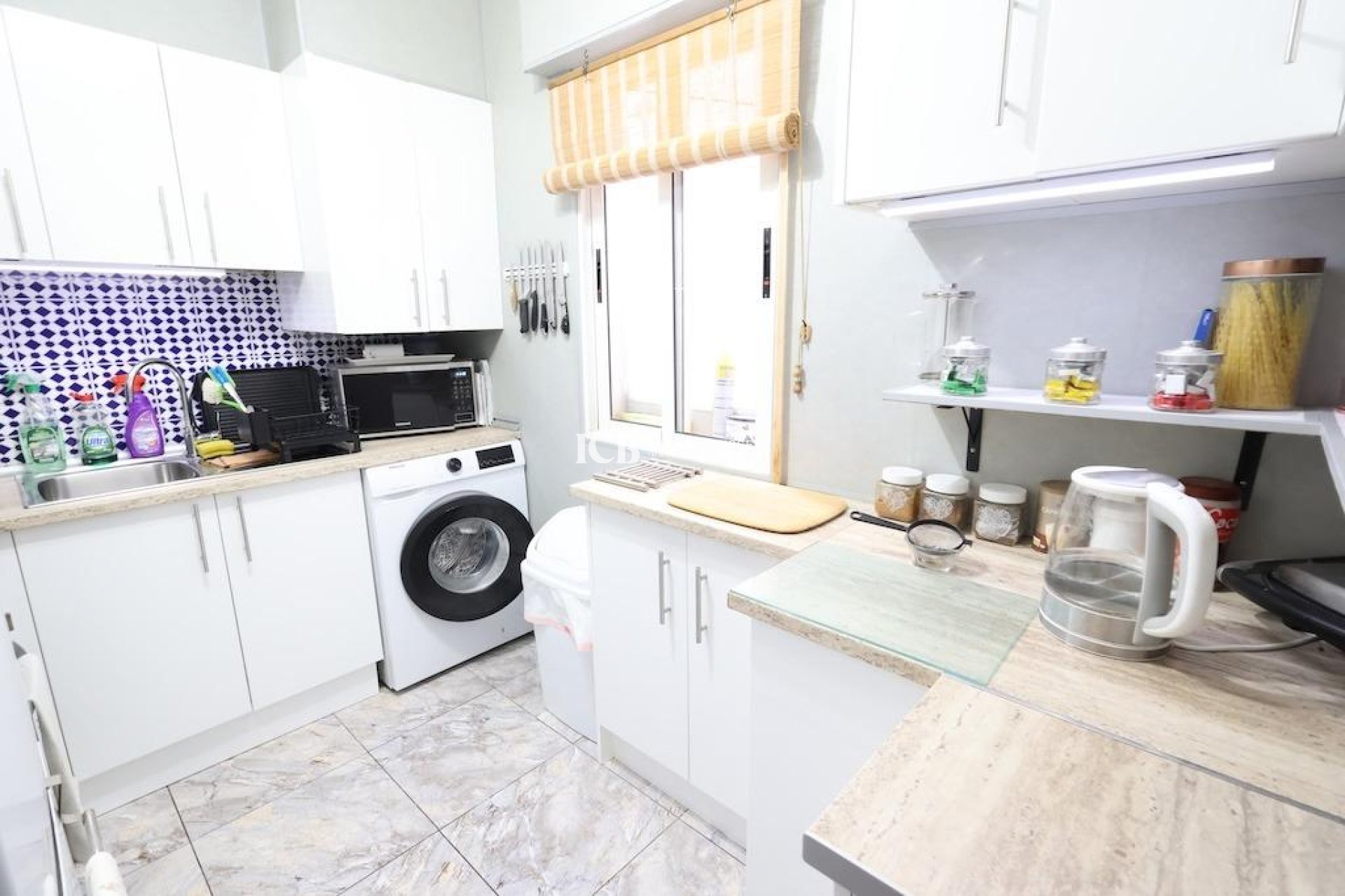 Resale - Apartment / flat -
Torrevieja - Paraje natural