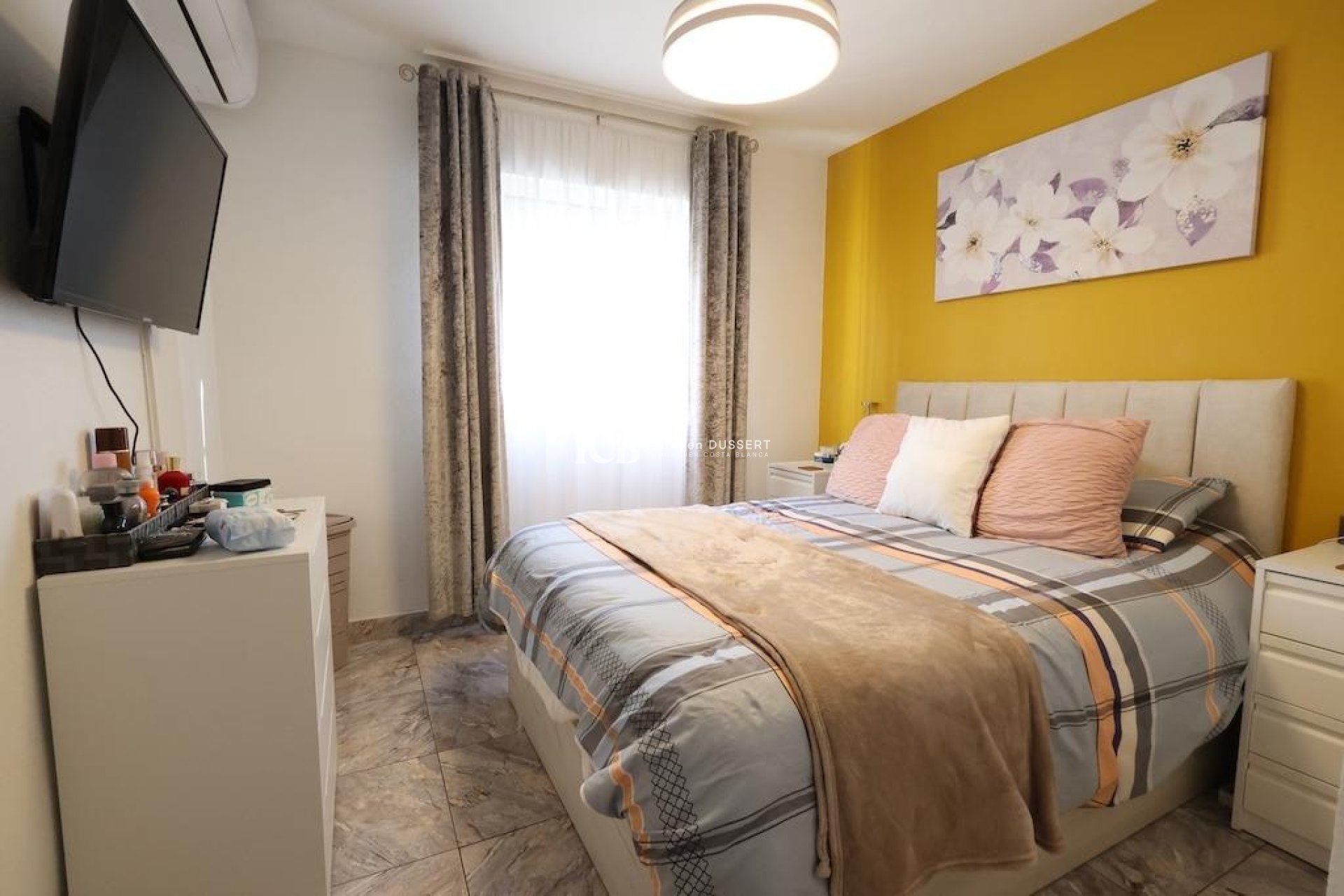 Resale - Apartment / flat -
Torrevieja - Paraje natural