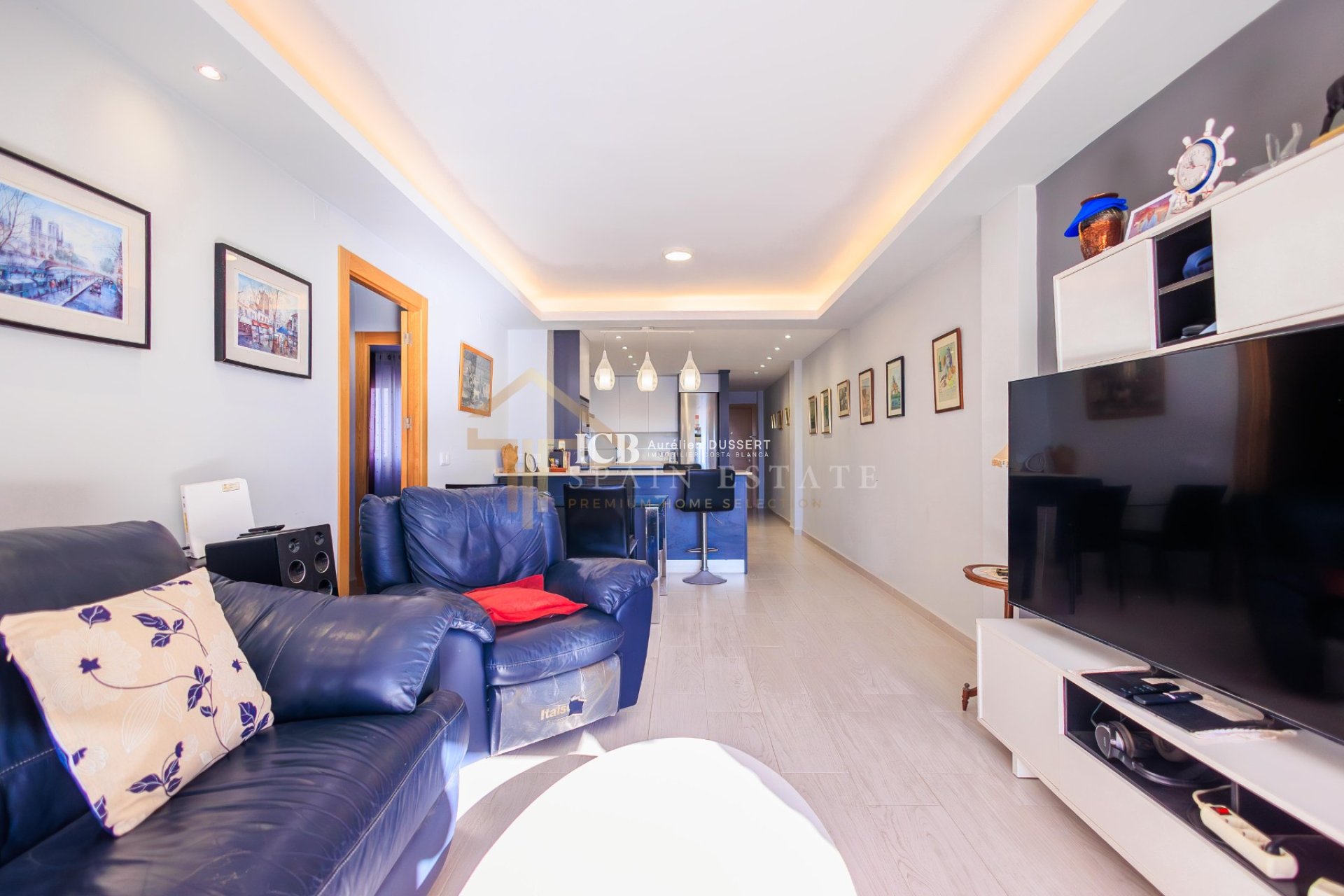 Resale - Apartment / flat -
Torrevieja - Paseo maritimo