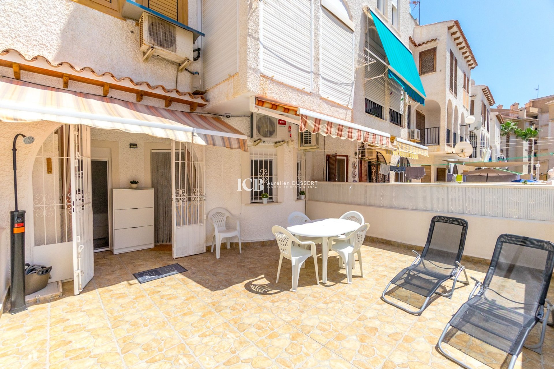 Resale - Apartment / flat -
Torrevieja - Playa de los Locos