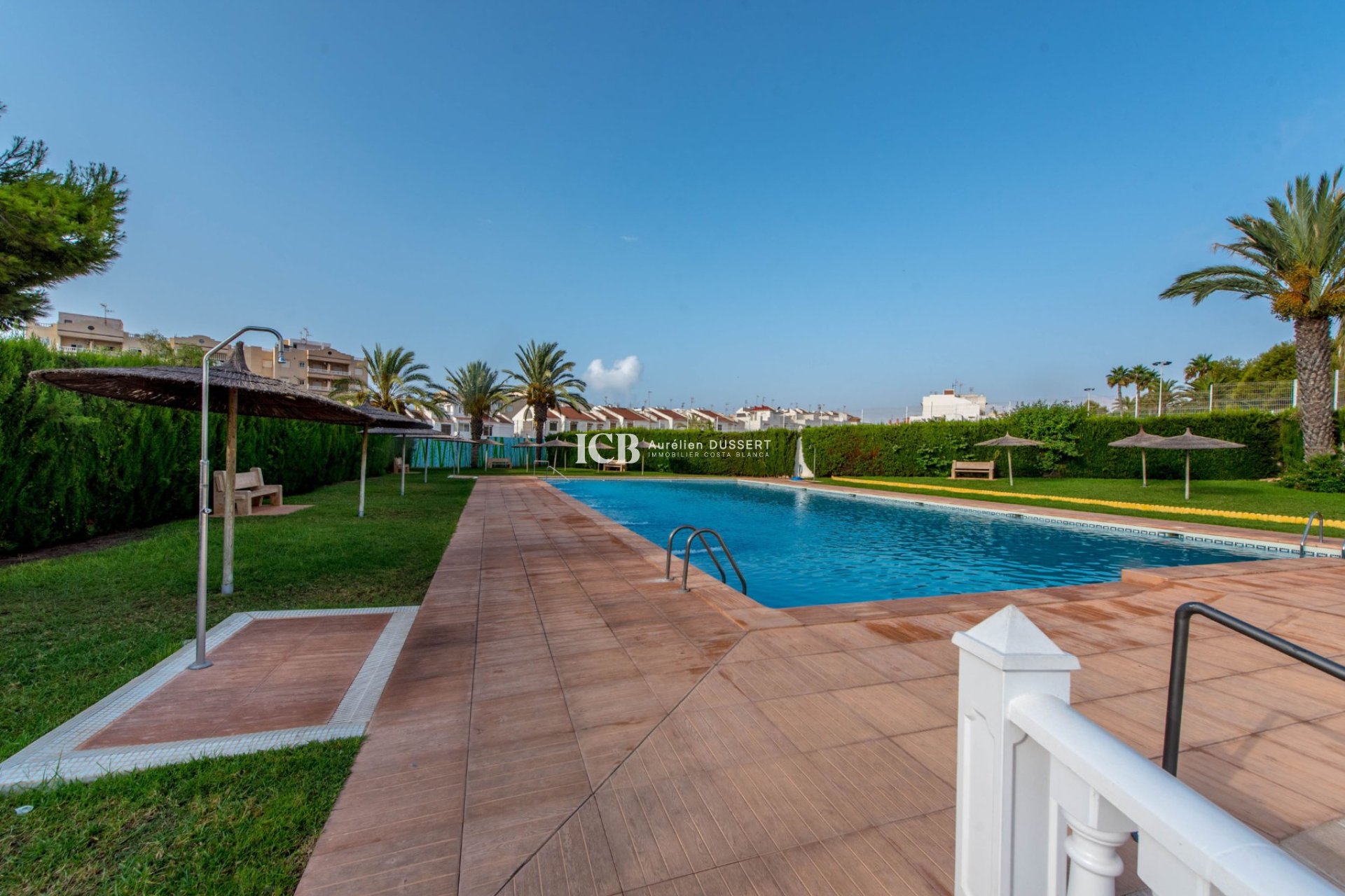 Resale - Apartment / flat -
Torrevieja - Playa de los Locos