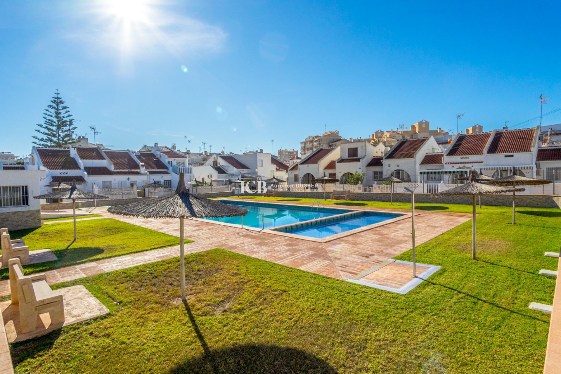 Resale - Apartment / flat -
Torrevieja - Playa de los Locos