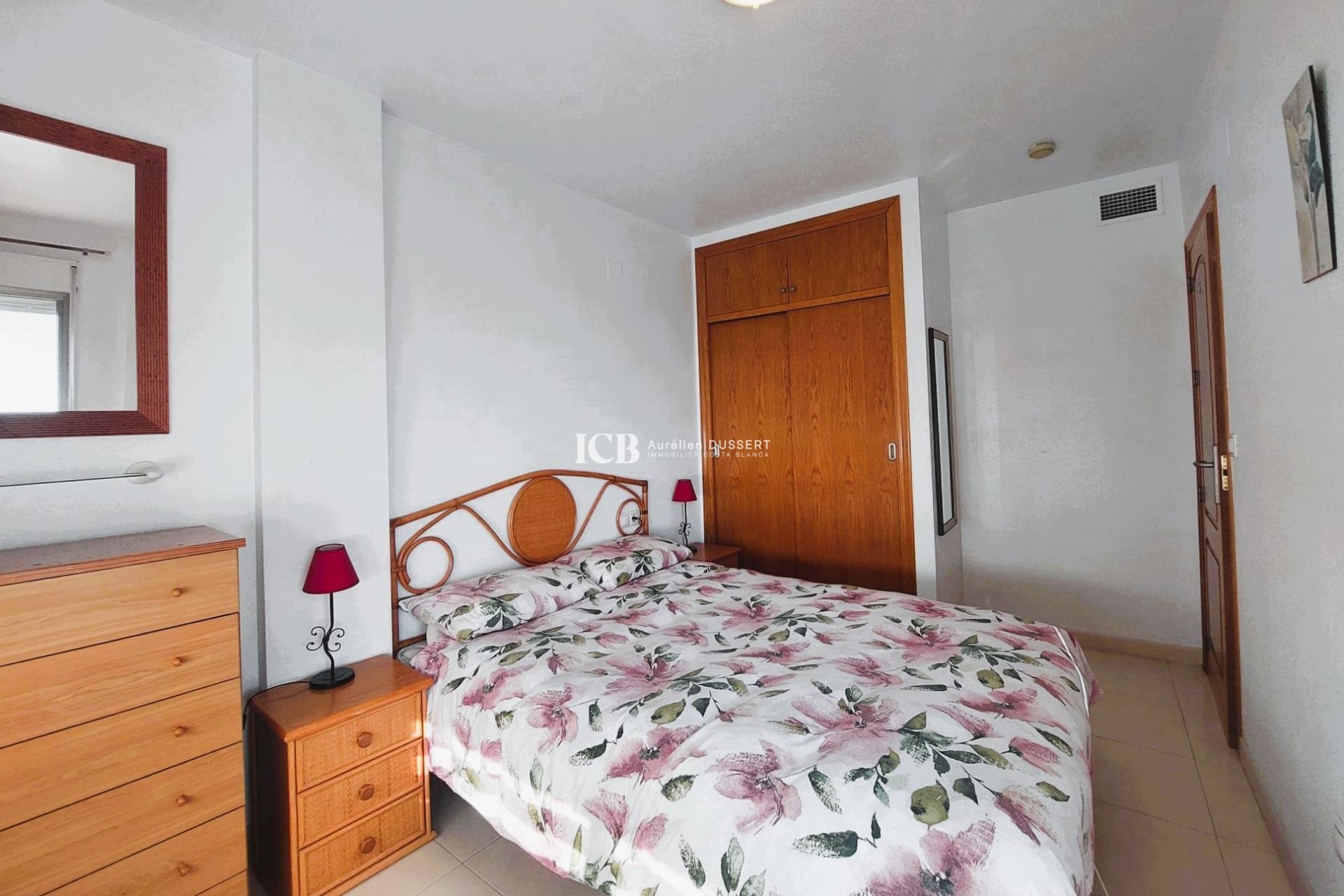 Resale - Apartment / flat -
Torrevieja - Playa de los Locos