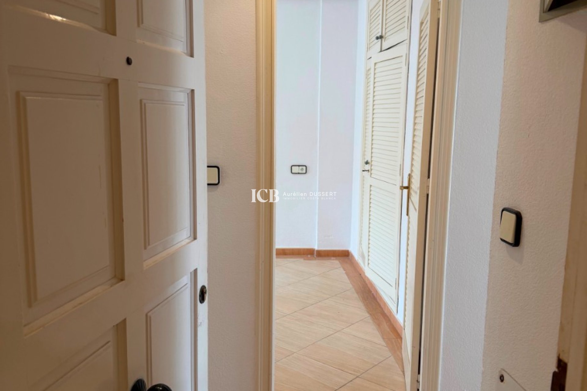 Resale - Apartment / flat -
Torrevieja - Playa de los locos