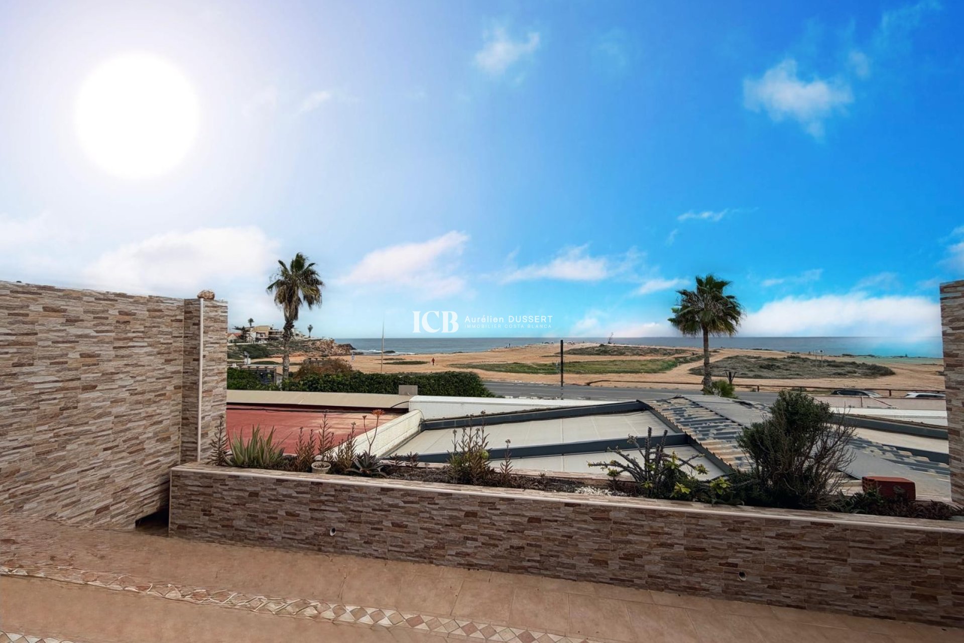 Resale - Apartment / flat -
Torrevieja - Playa de los locos