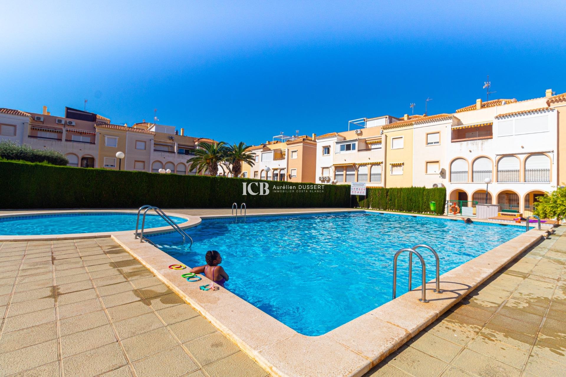 Resale - Apartment / flat -
Torrevieja - Playa de los Naufragos