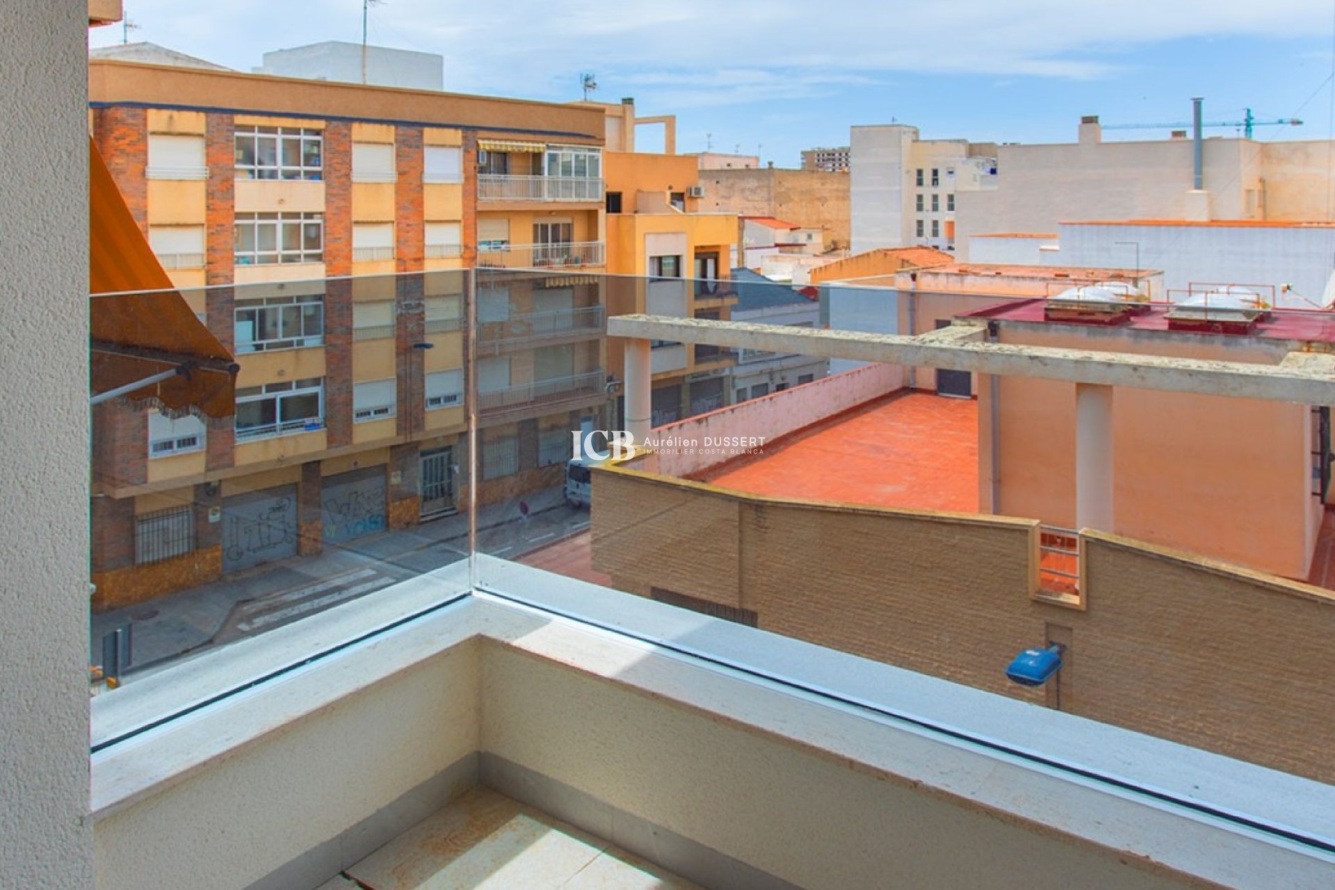 Resale - Apartment / flat -
Torrevieja - Playa del Cura