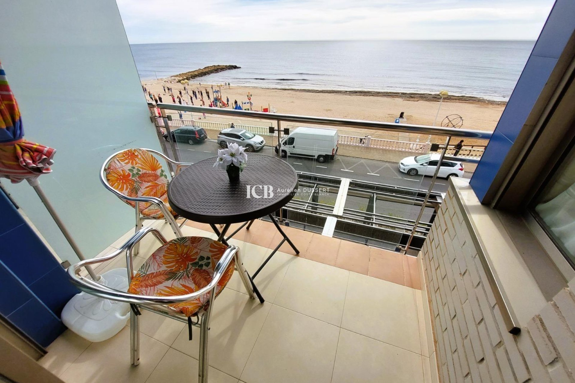 Resale - Apartment / flat -
Torrevieja - Playa del Cura