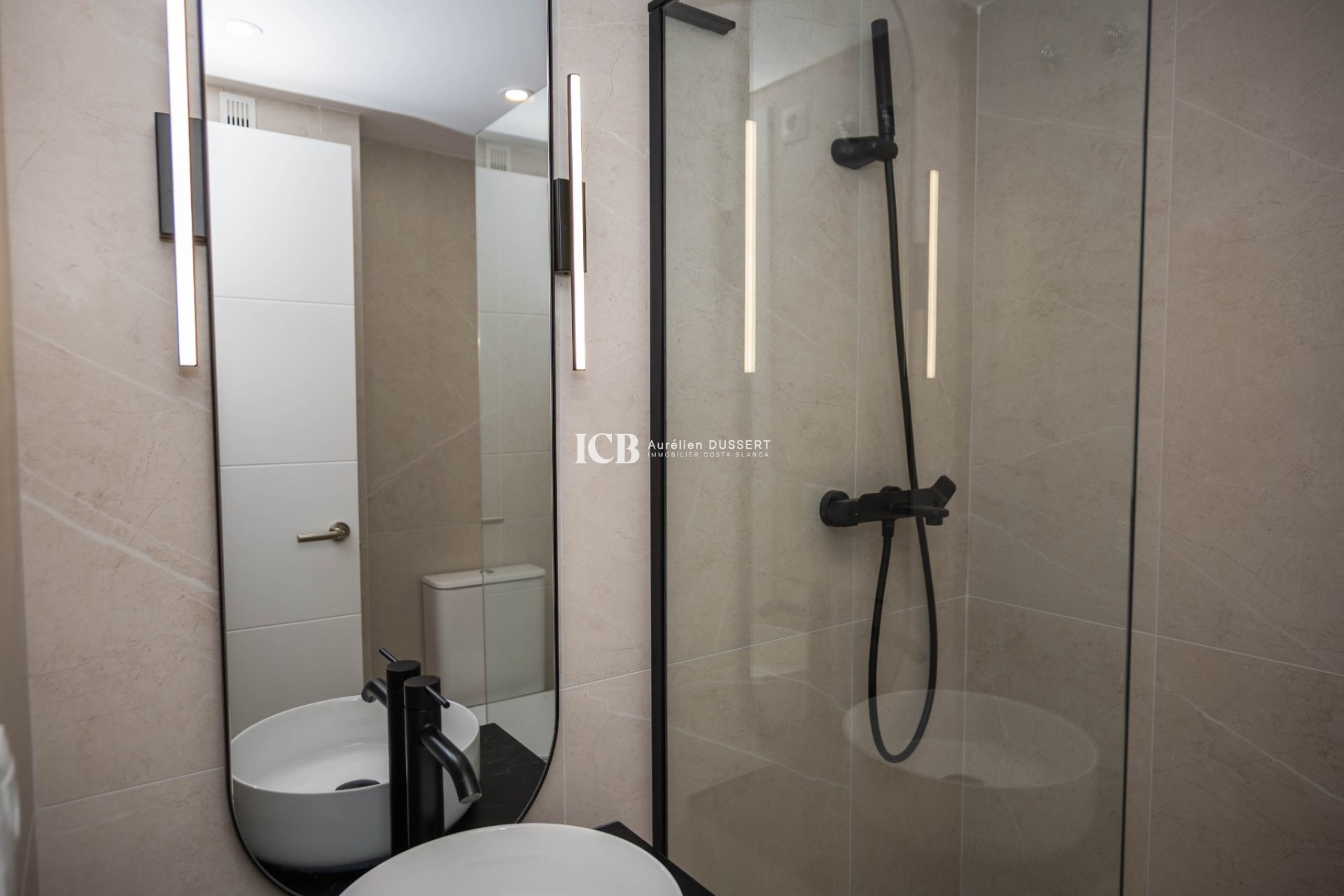 Resale - Apartment / flat -
Torrevieja - Playa del Cura