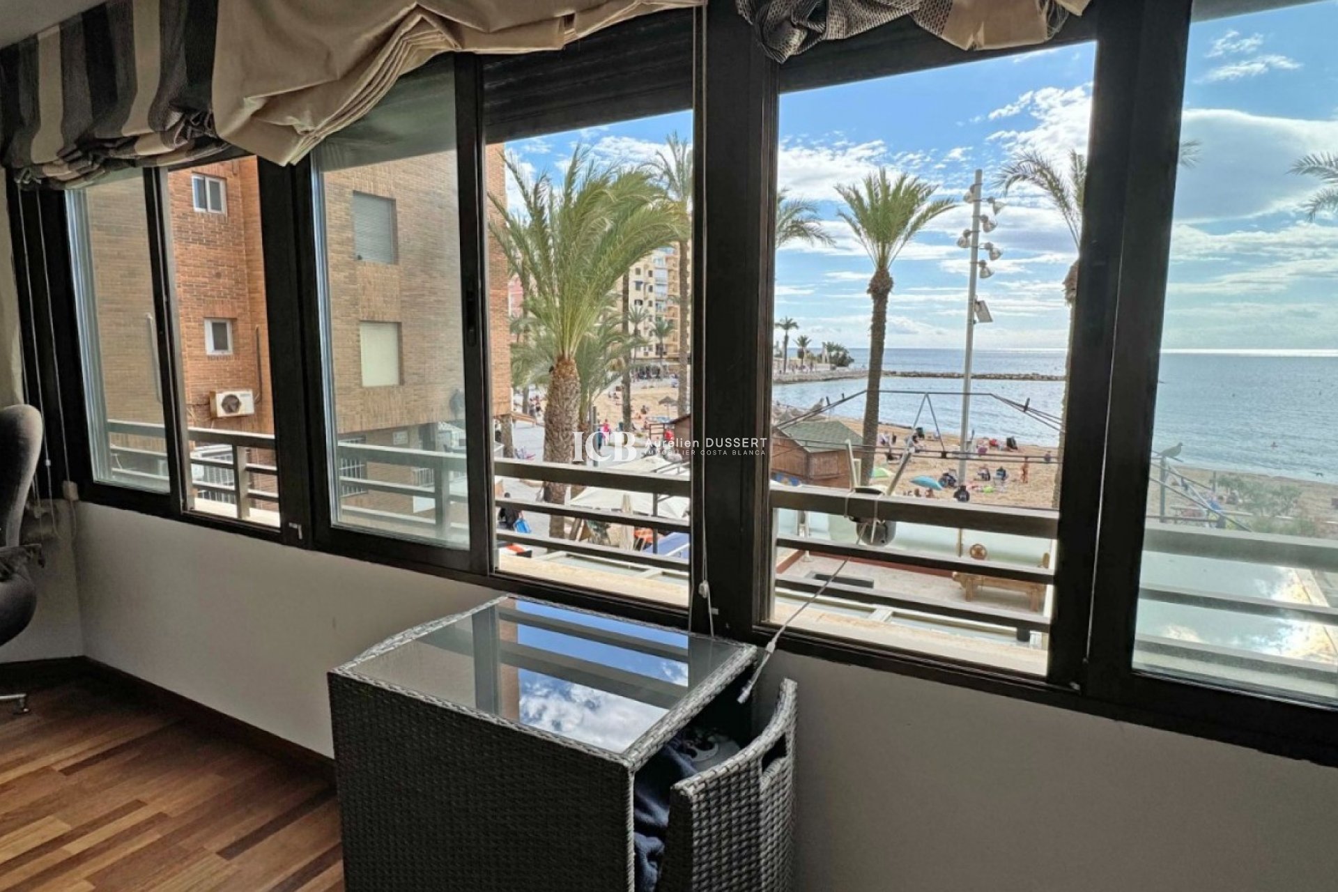 Resale - Apartment / flat -
Torrevieja - Playa del Cura