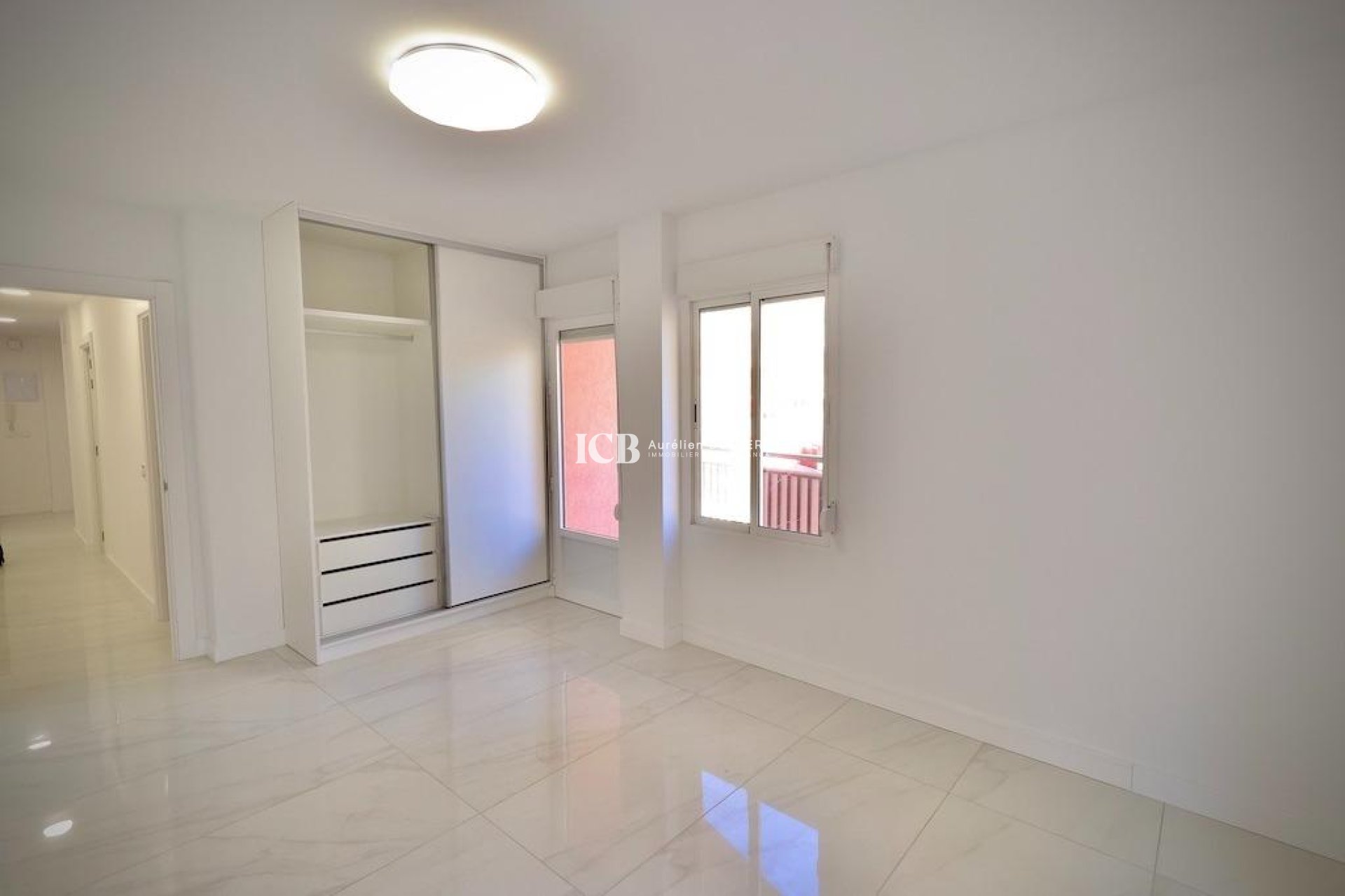 Resale - Apartment / flat -
Torrevieja - Playa del cura