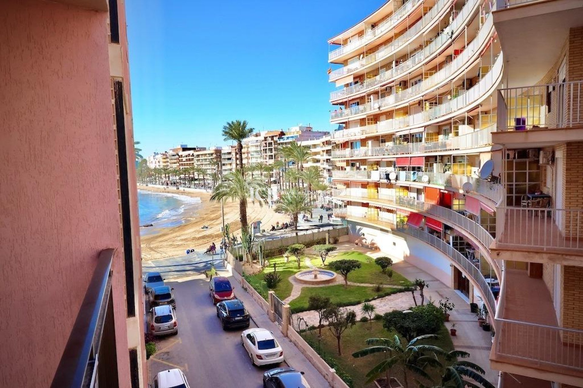 Resale - Apartment / flat -
Torrevieja - Playa del cura