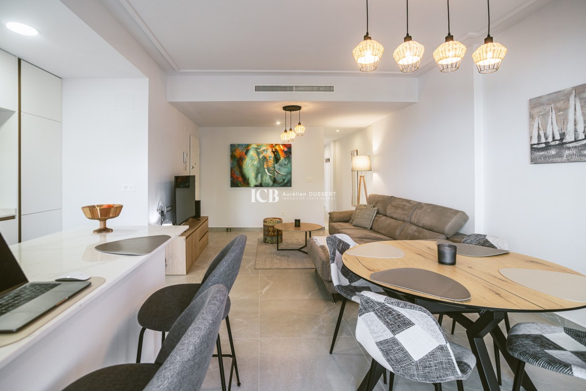 Resale - Apartment / flat -
Torrevieja - Playa del Cura