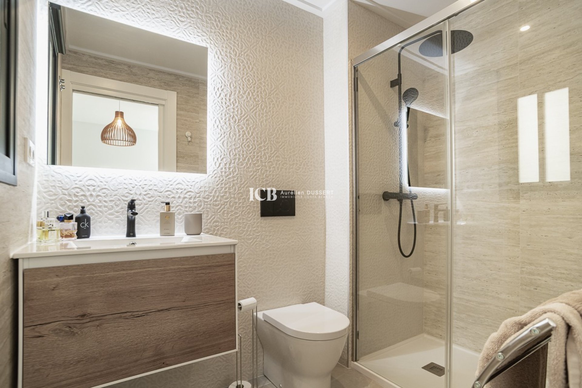 Resale - Apartment / flat -
Torrevieja - Playa del Cura