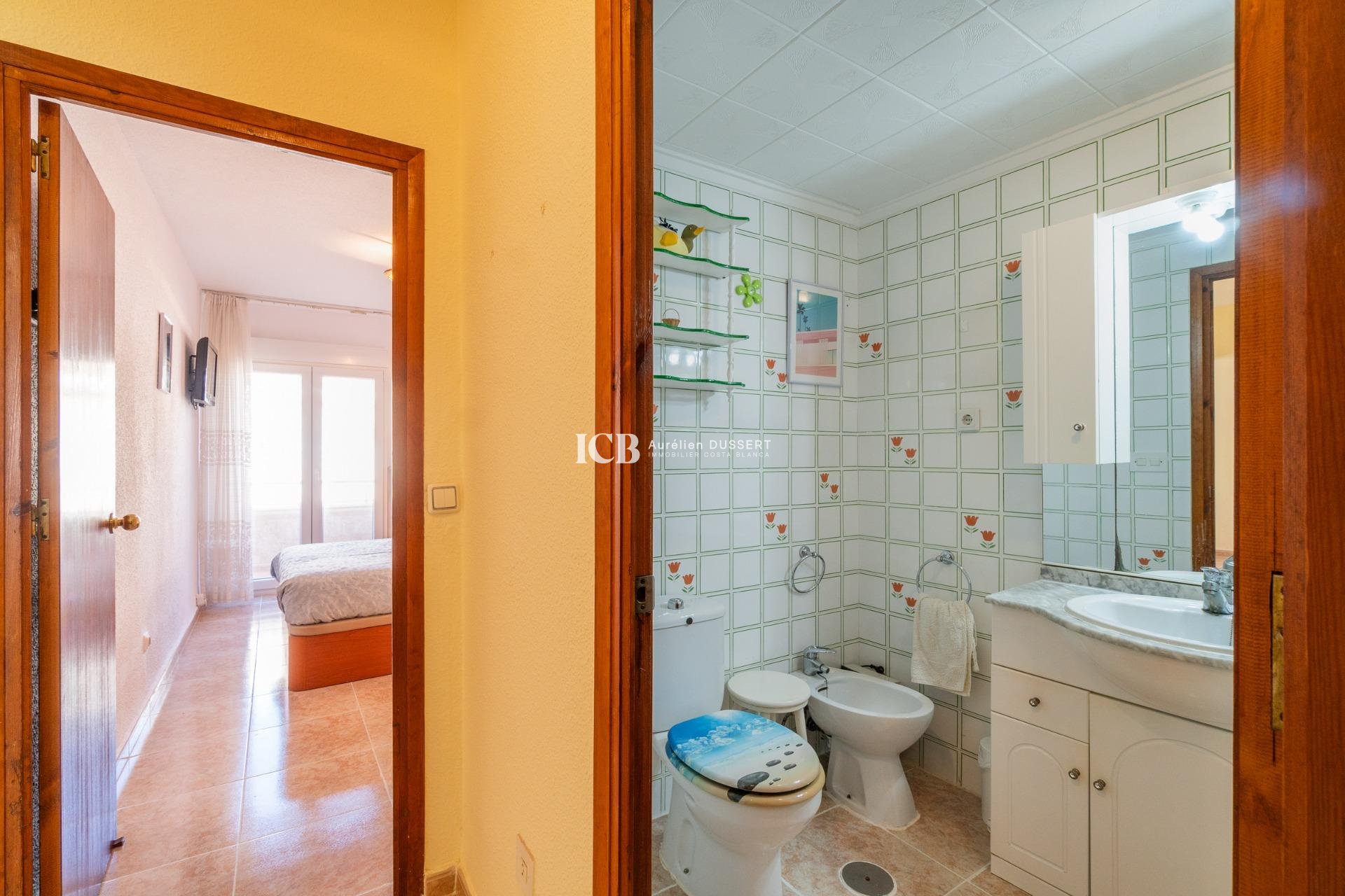 Resale - Apartment / flat -
Torrevieja - Playa del cura