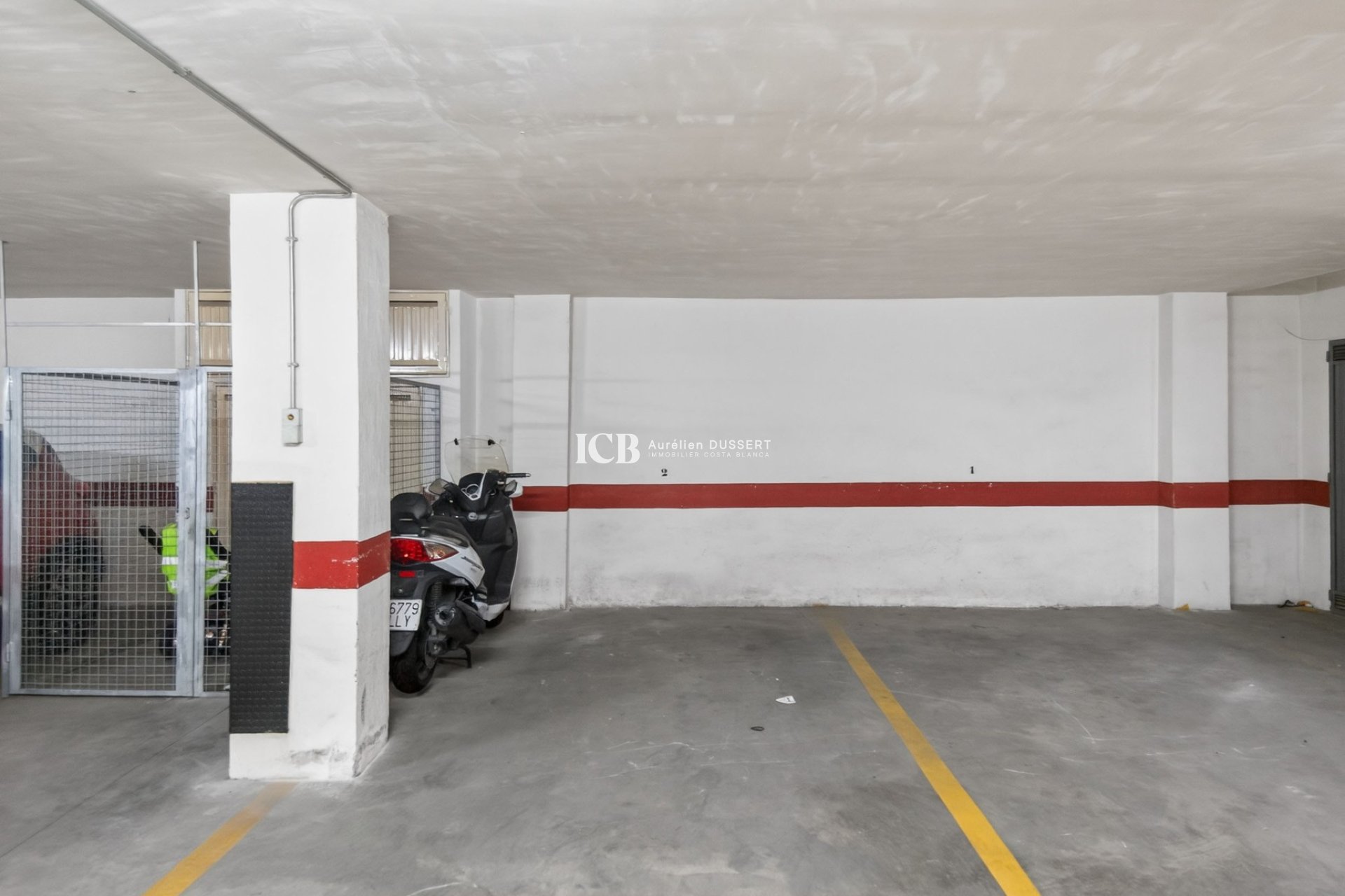 Resale - Apartment / flat -
Torrevieja - Playa del Cura