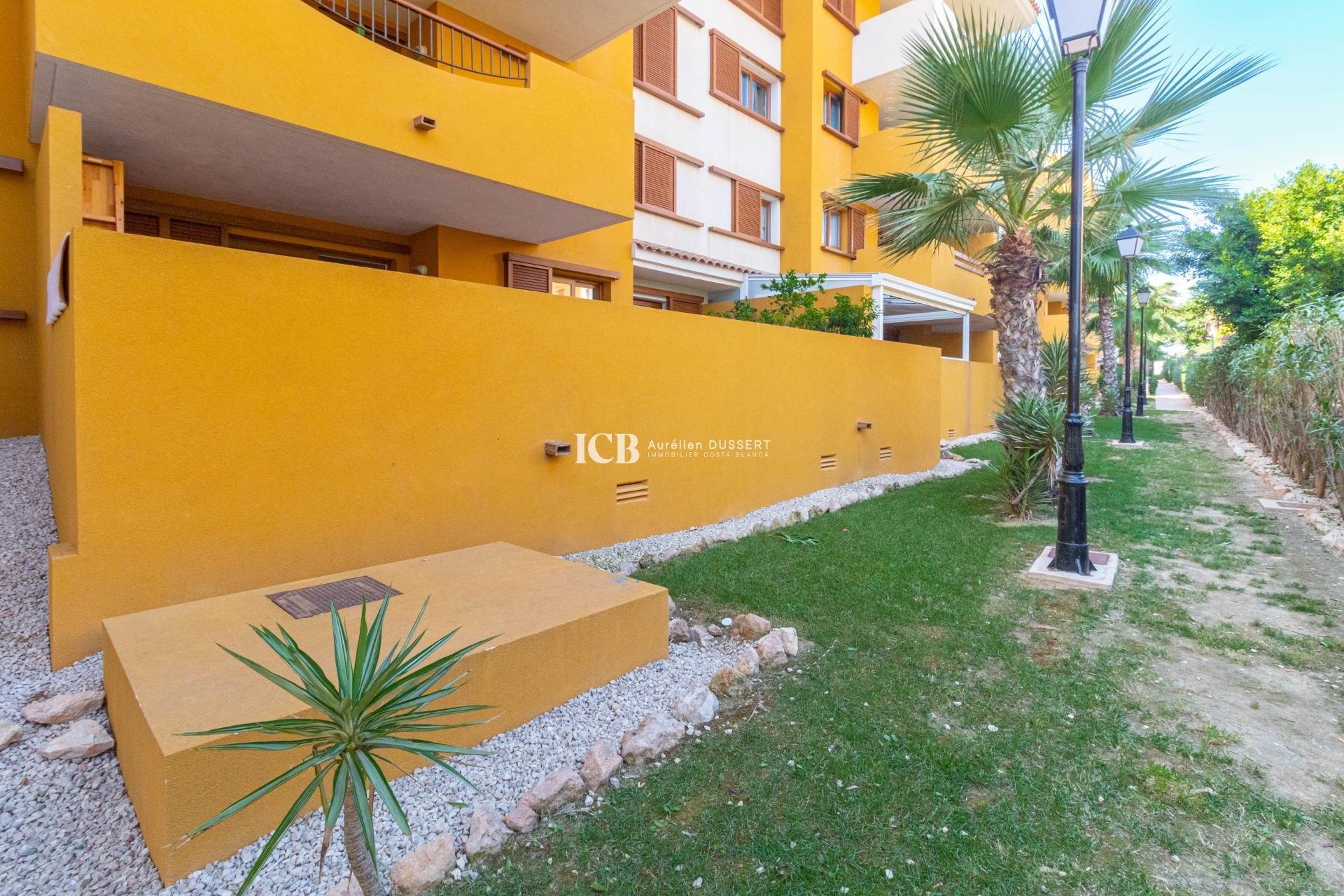 Resale - Apartment / flat -
Torrevieja - Punta prima