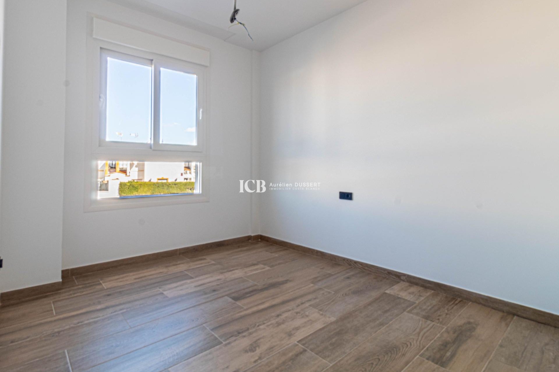 Resale - Apartment / flat -
Torrevieja - Punta prima