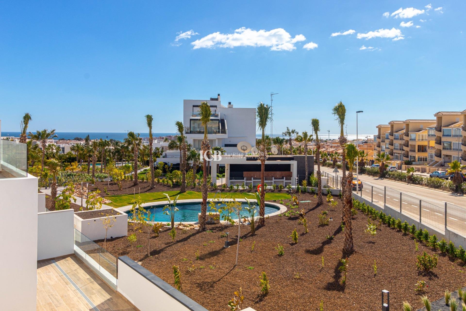 Resale - Apartment / flat -
Torrevieja - Punta prima