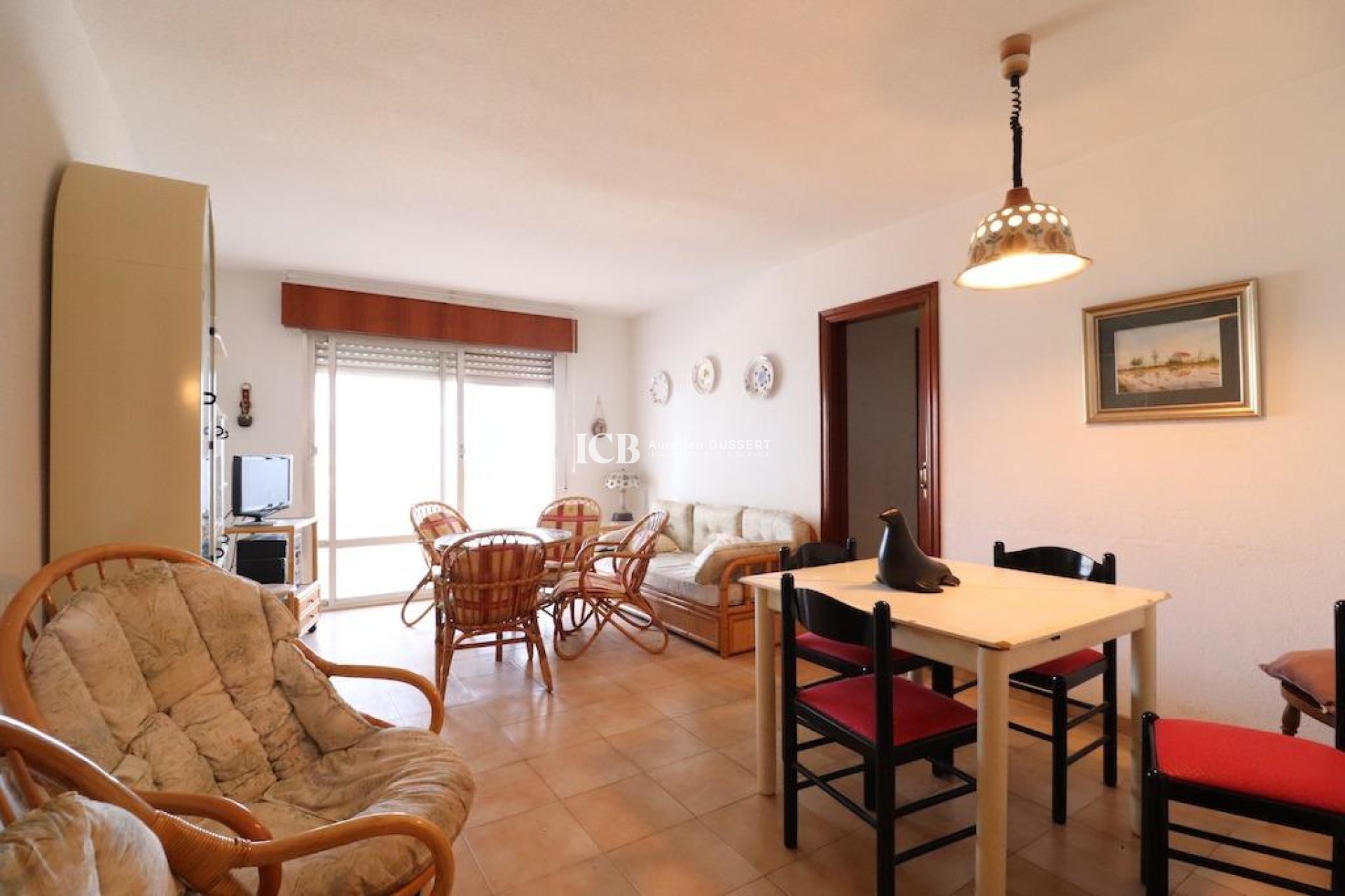 Resale - Apartment / flat -
Torrevieja - Punta prima