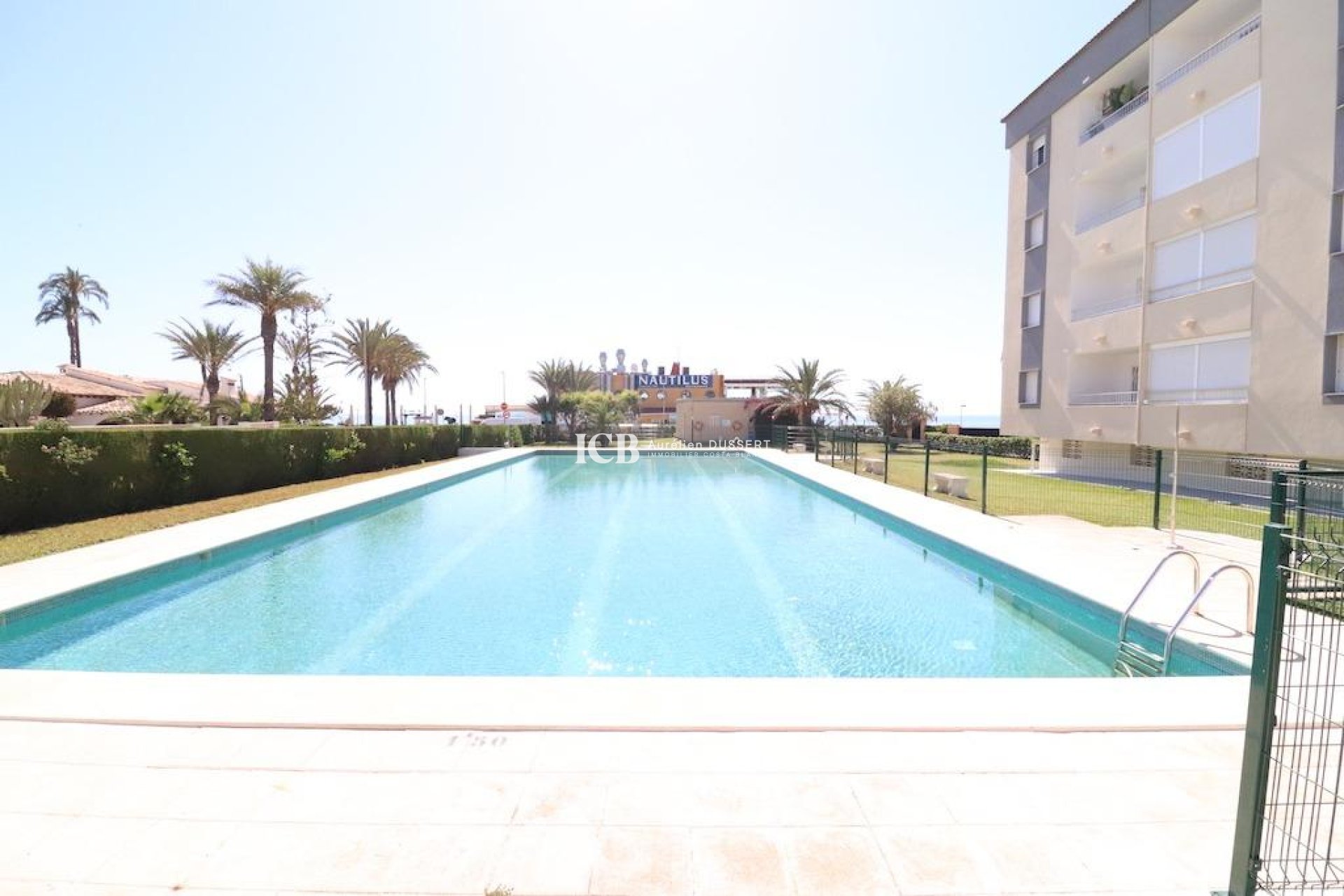 Resale - Apartment / flat -
Torrevieja - Punta prima