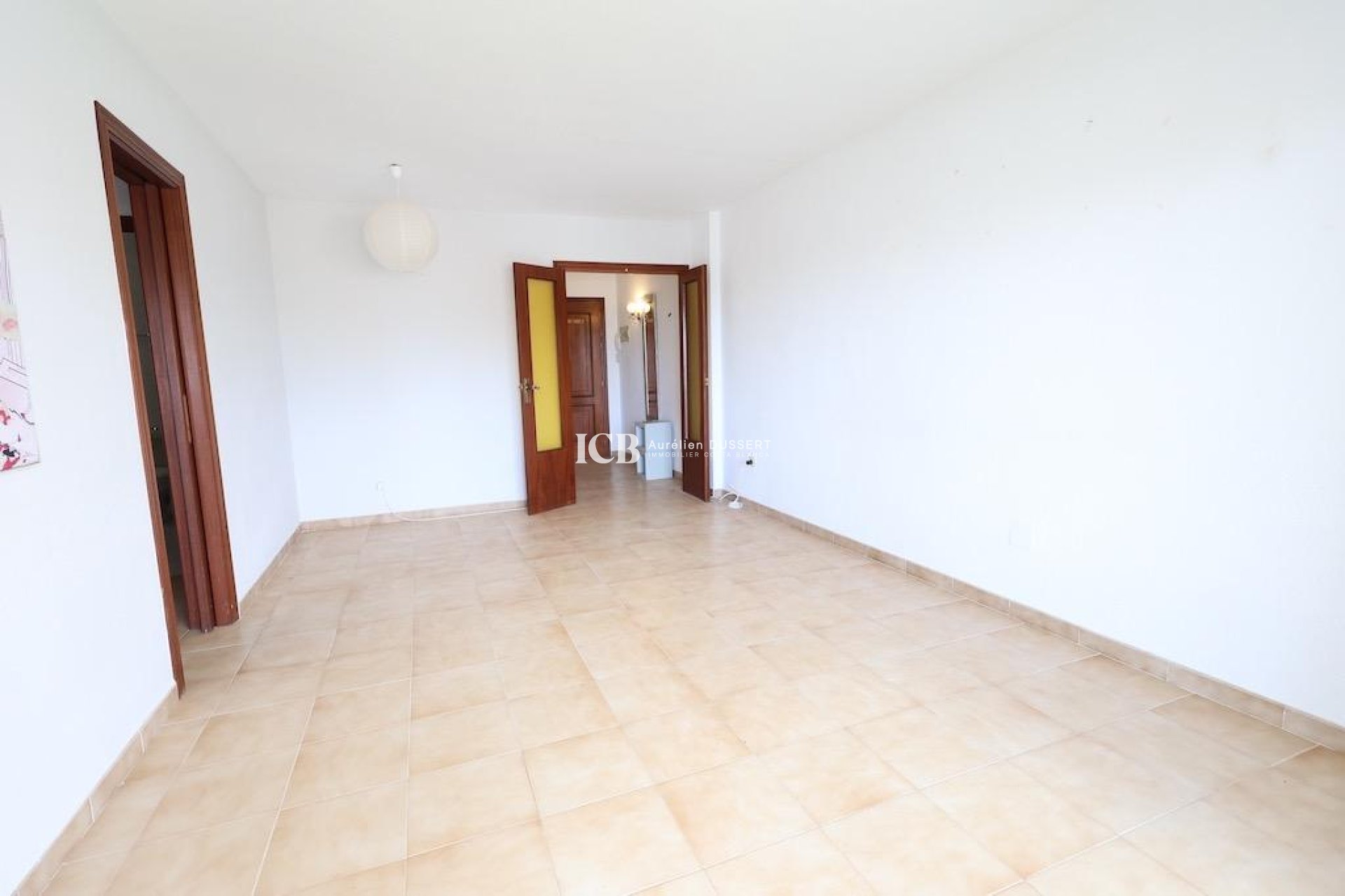 Resale - Apartment / flat -
Torrevieja - Punta prima