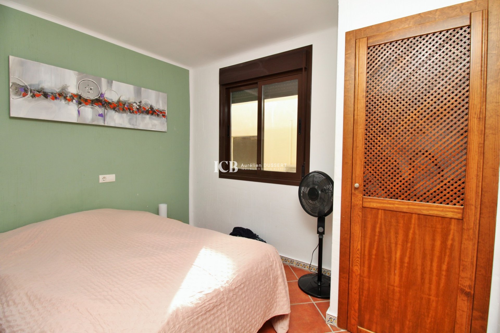 Resale - Apartment / flat -
Torrevieja - Punta prima