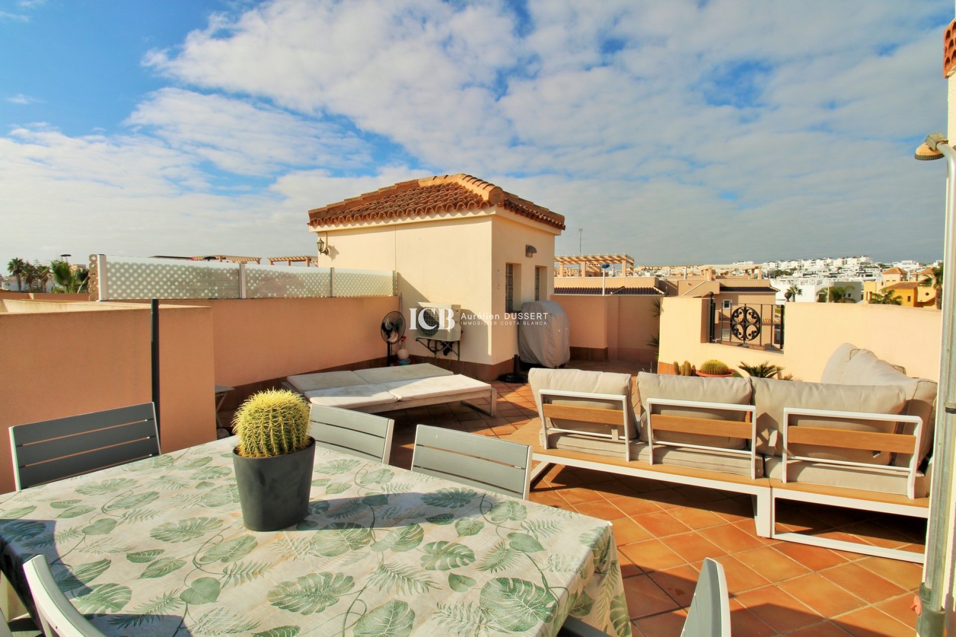 Resale - Apartment / flat -
Torrevieja - Punta prima