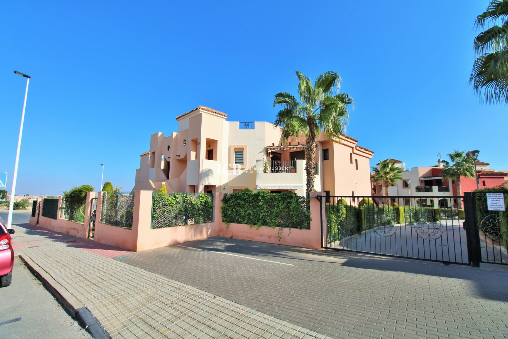 Resale - Apartment / flat -
Torrevieja - Punta prima