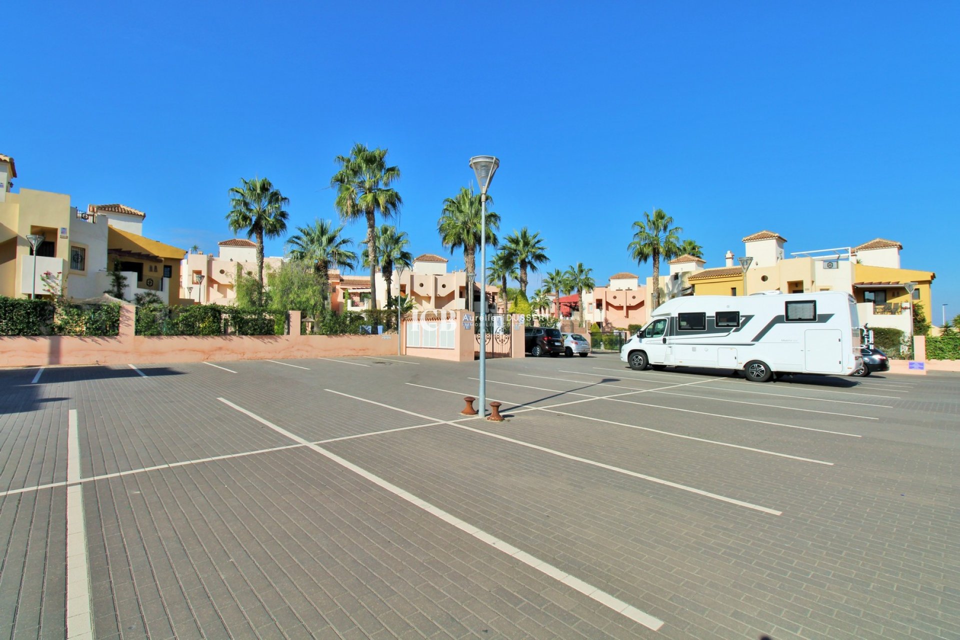 Resale - Apartment / flat -
Torrevieja - Punta prima