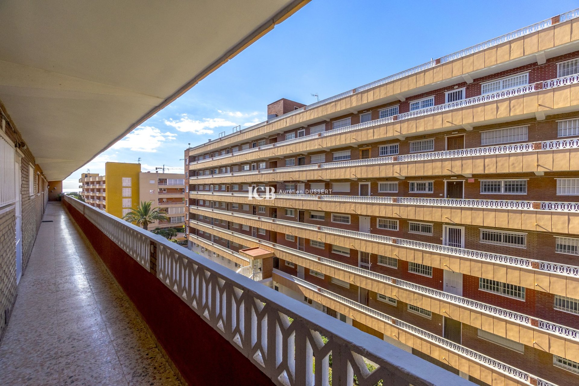 Resale - Apartment / flat -
Torrevieja - Punta prima