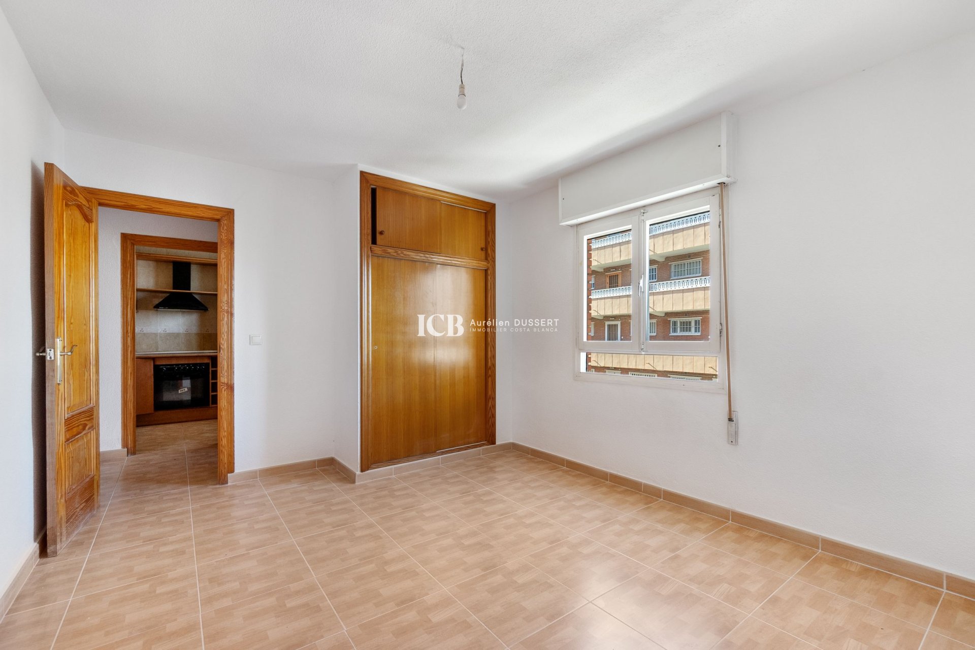 Resale - Apartment / flat -
Torrevieja - Punta prima