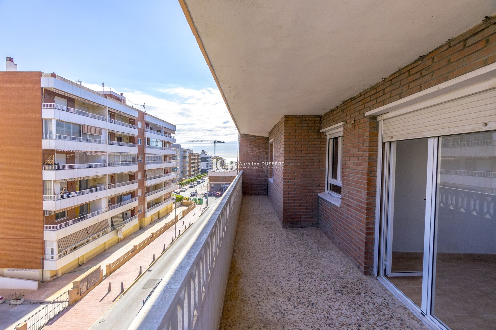 Resale - Apartment / flat -
Torrevieja - Punta prima