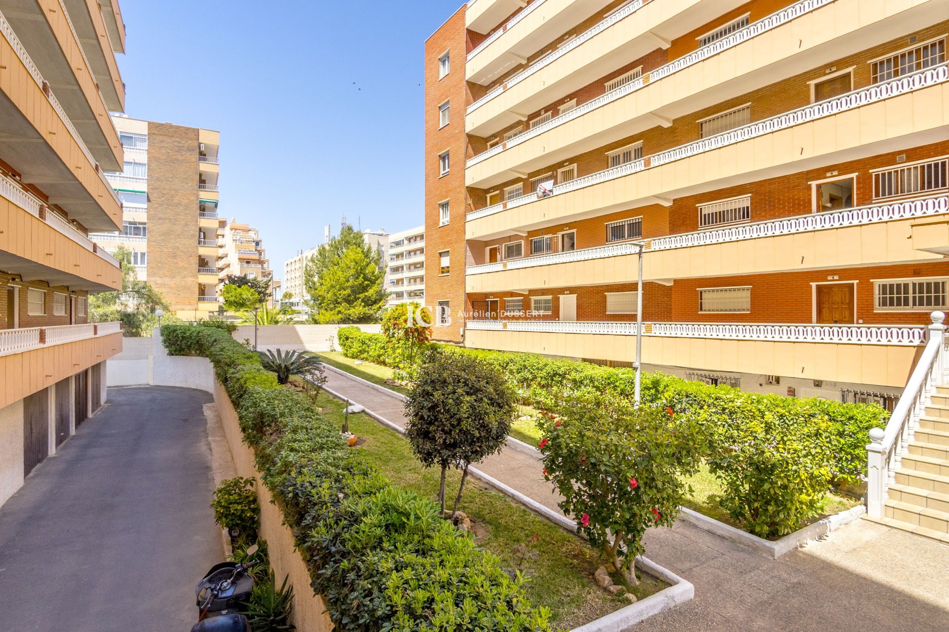 Resale - Apartment / flat -
Torrevieja - Punta prima