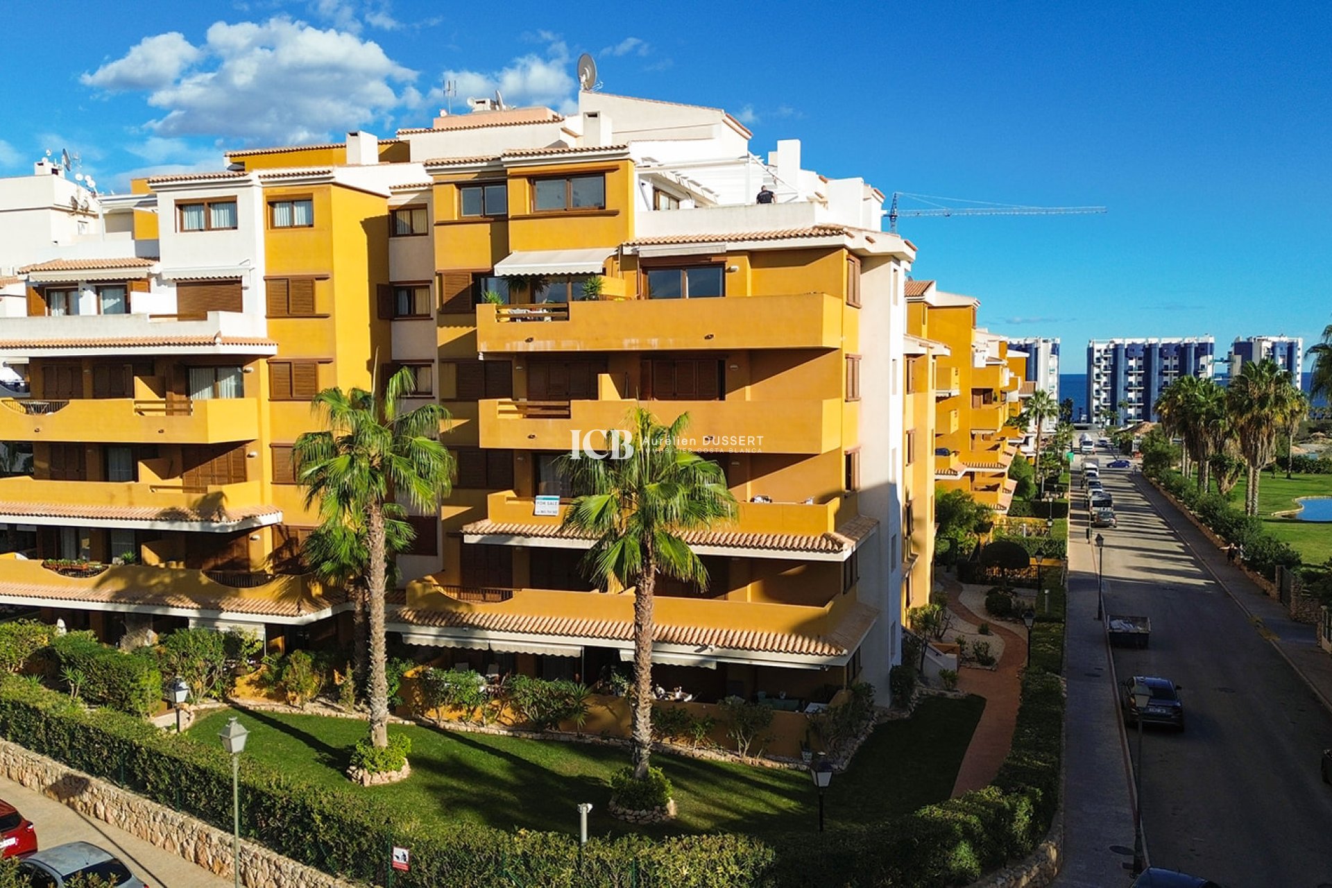 Resale - Apartment / flat -
Torrevieja - Punta prima