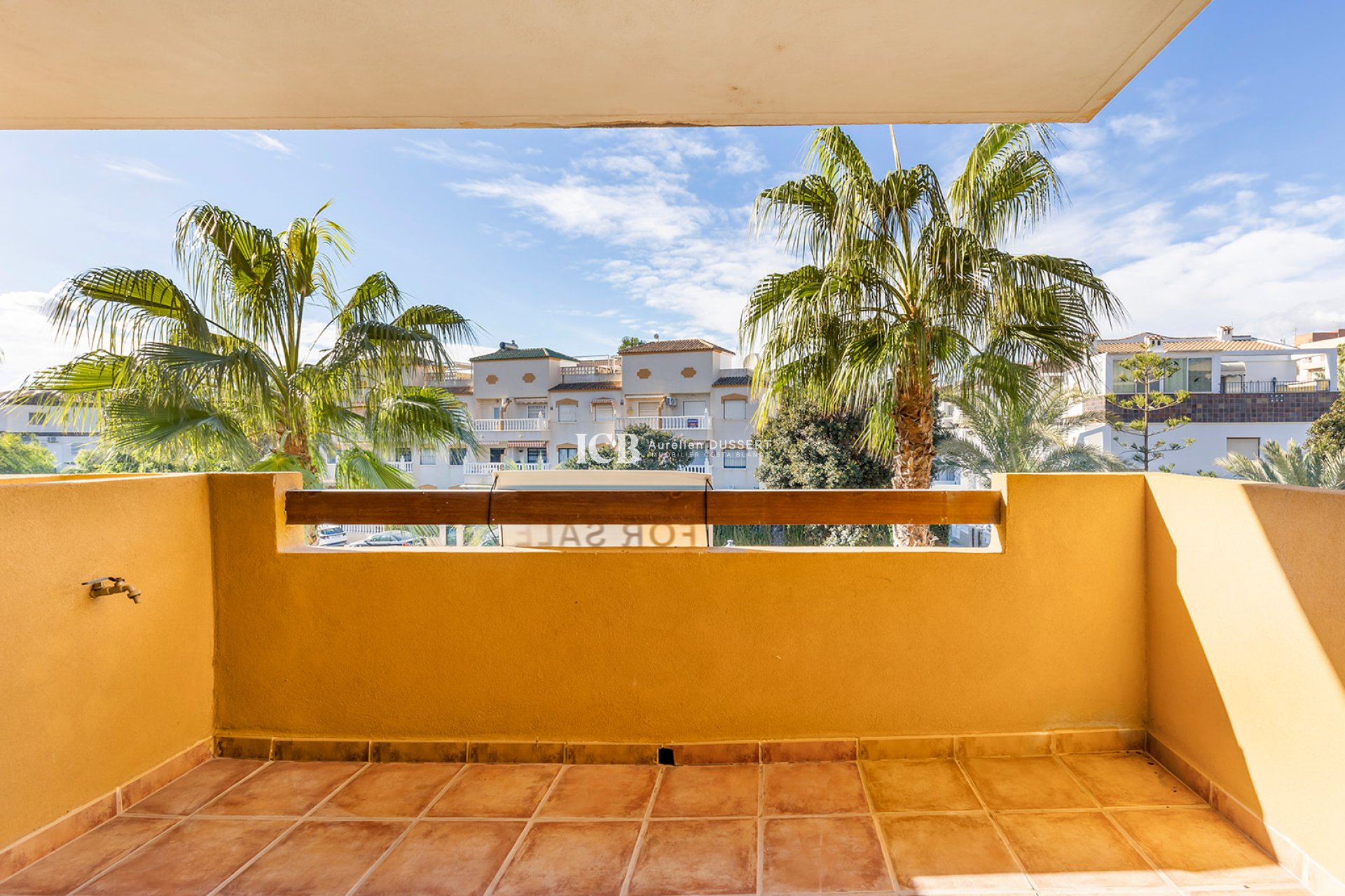 Resale - Apartment / flat -
Torrevieja - Punta prima