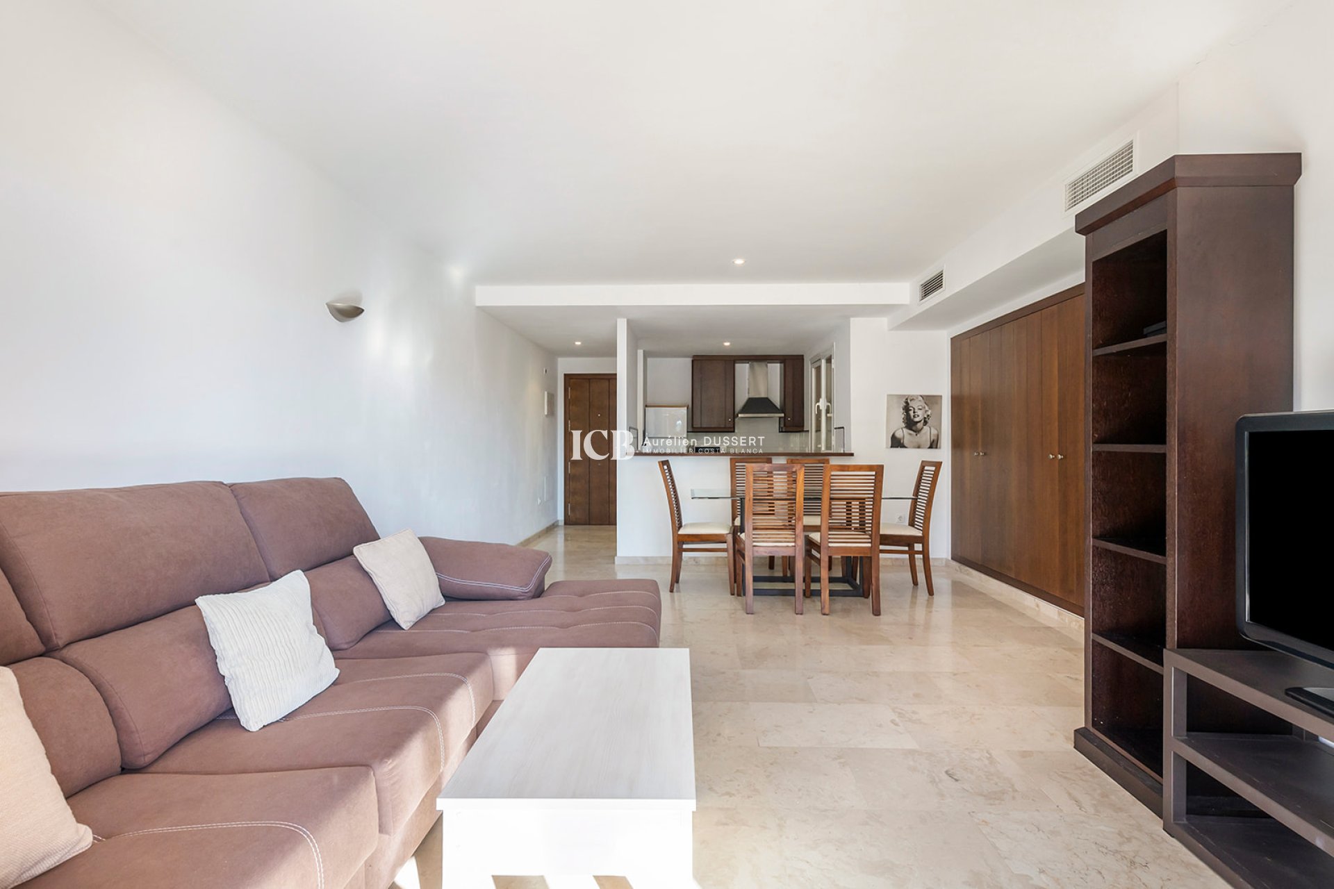 Resale - Apartment / flat -
Torrevieja - Punta prima