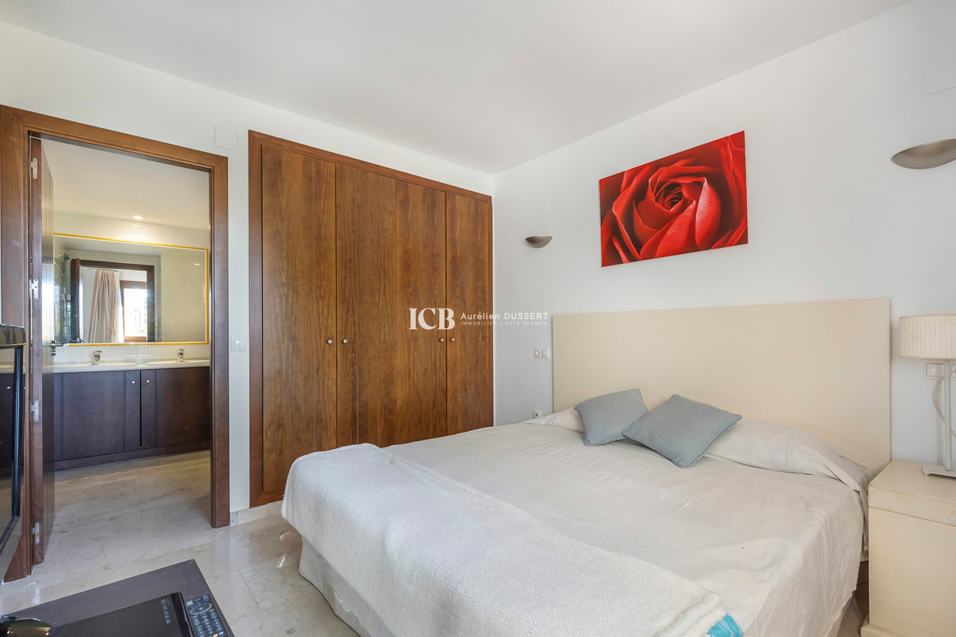 Resale - Apartment / flat -
Torrevieja - Punta prima