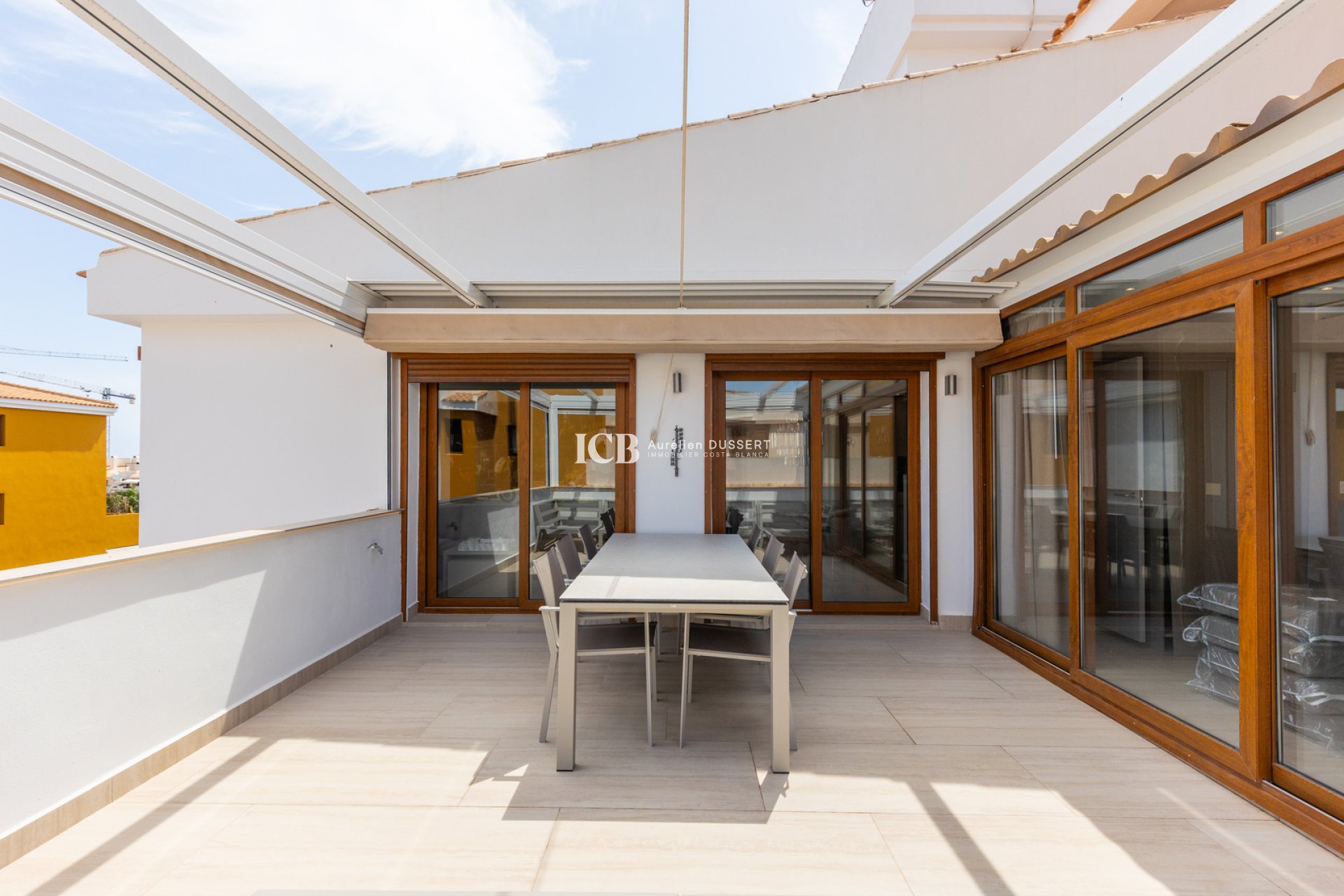 Resale - Apartment / flat -
Torrevieja - Punta prima
