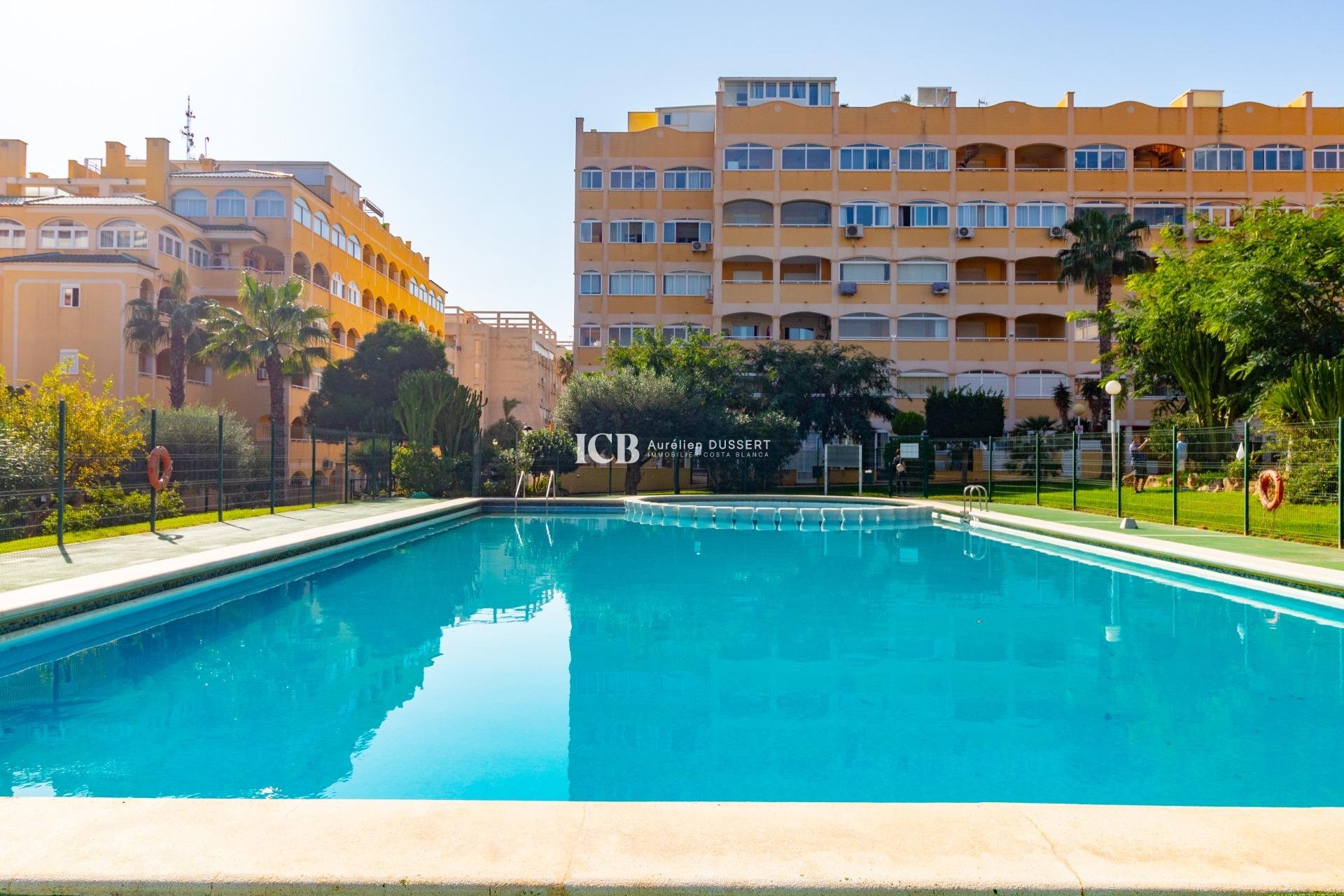 Resale - Apartment / flat -
Torrevieja - Torreblanca