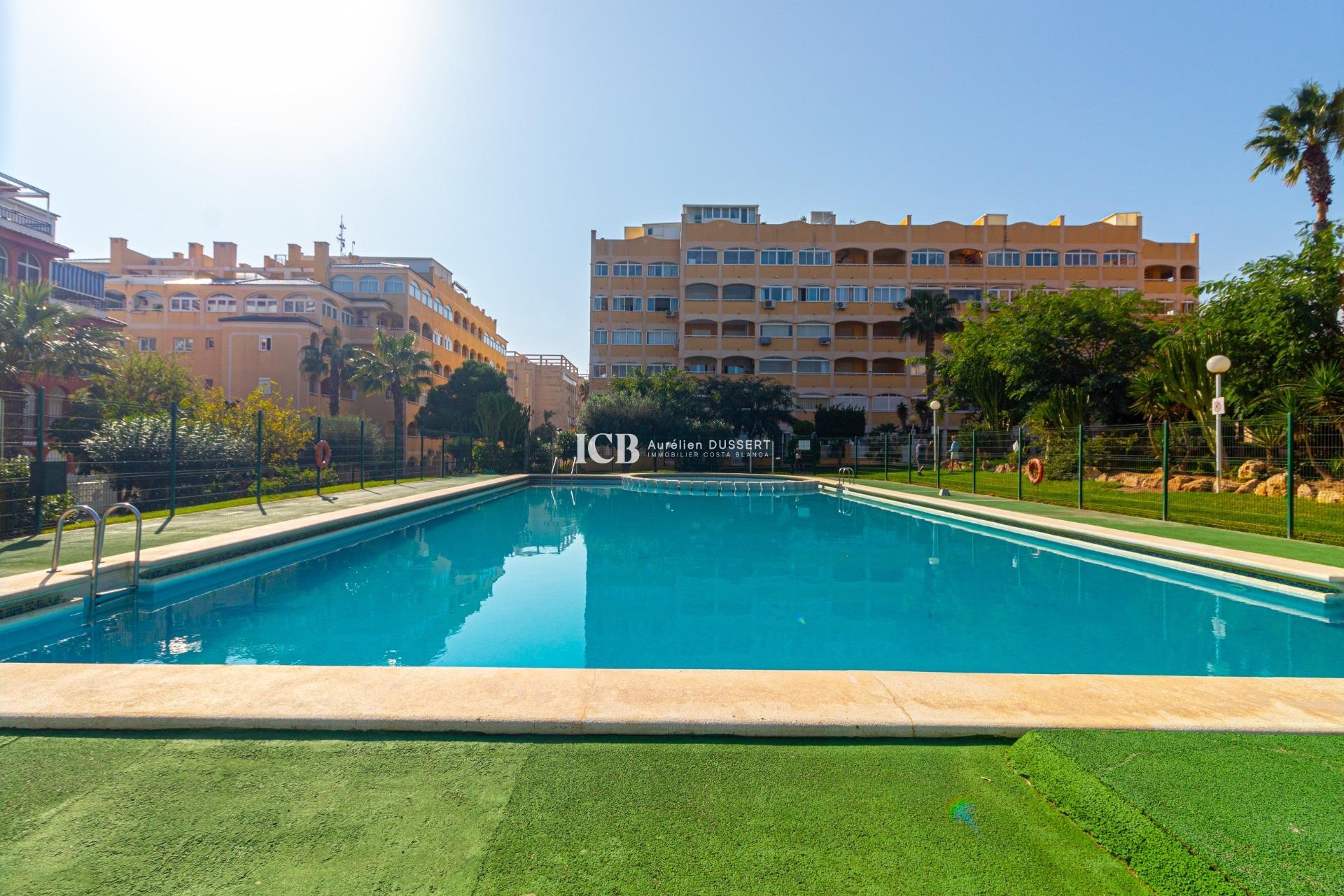 Resale - Apartment / flat -
Torrevieja - Torreblanca