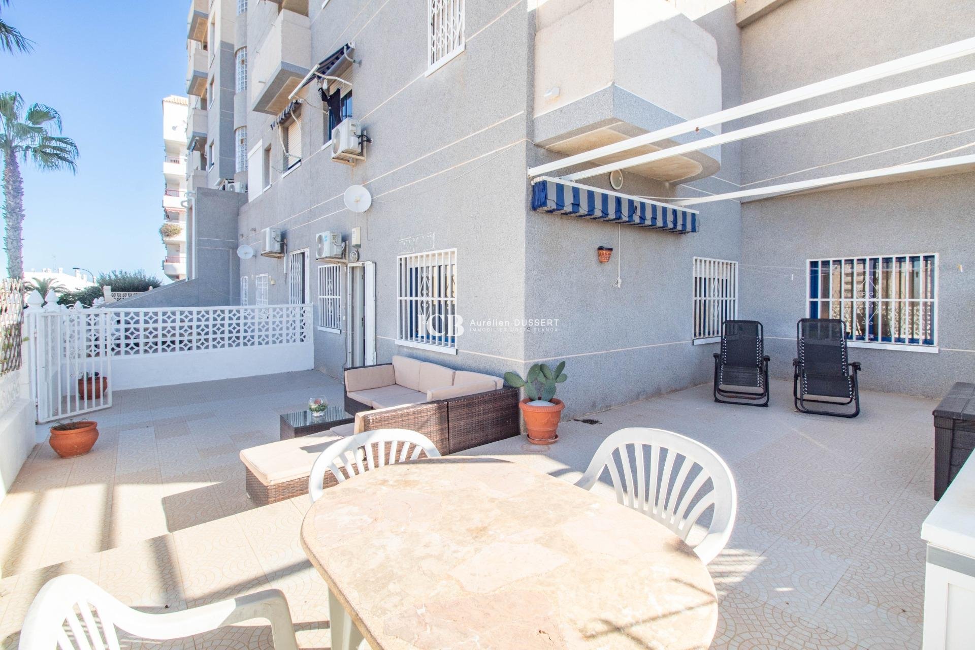 Resale - Apartment / flat -
Torrevieja - Torreblanca