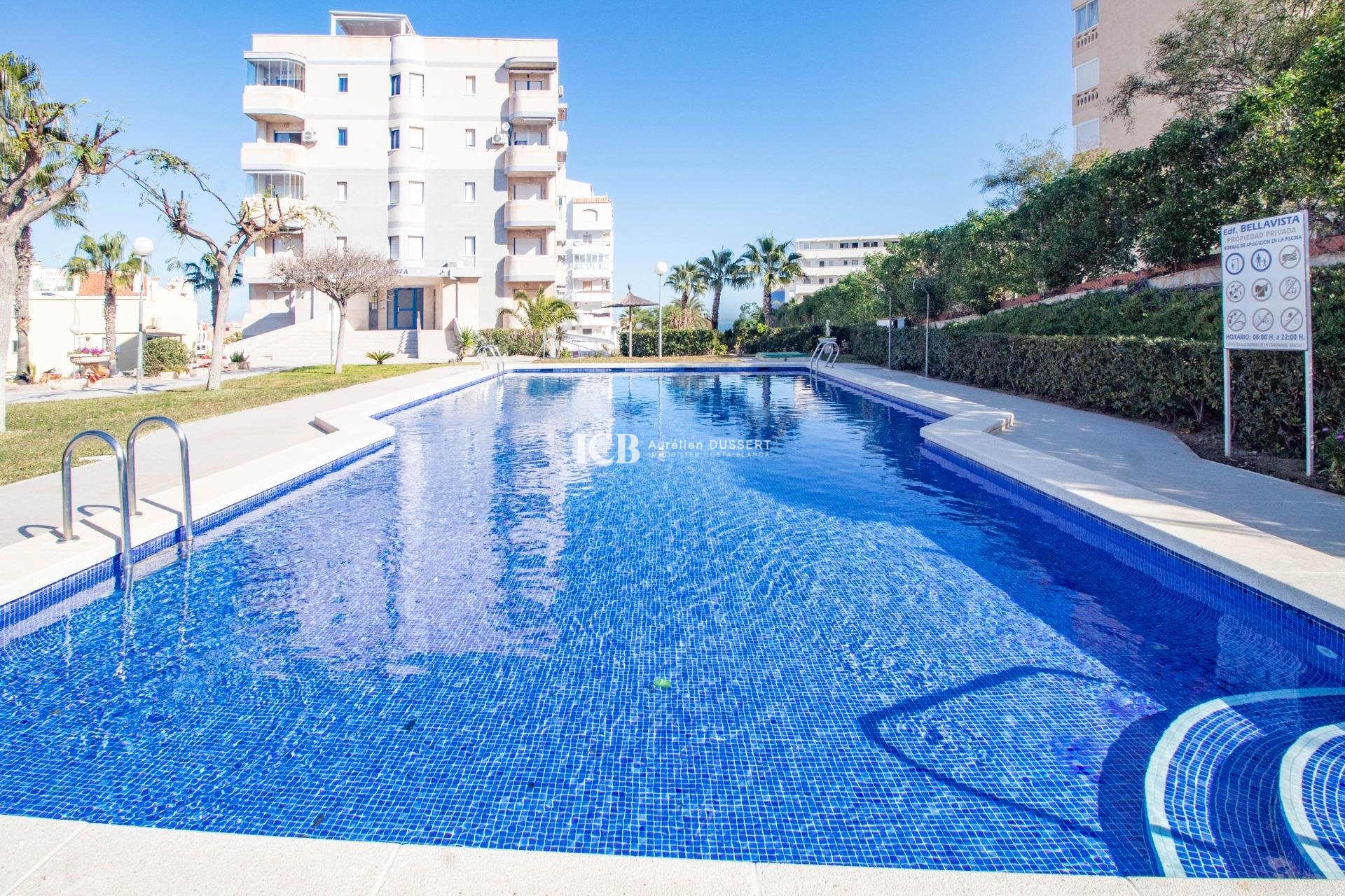 Resale - Apartment / flat -
Torrevieja - Torreblanca