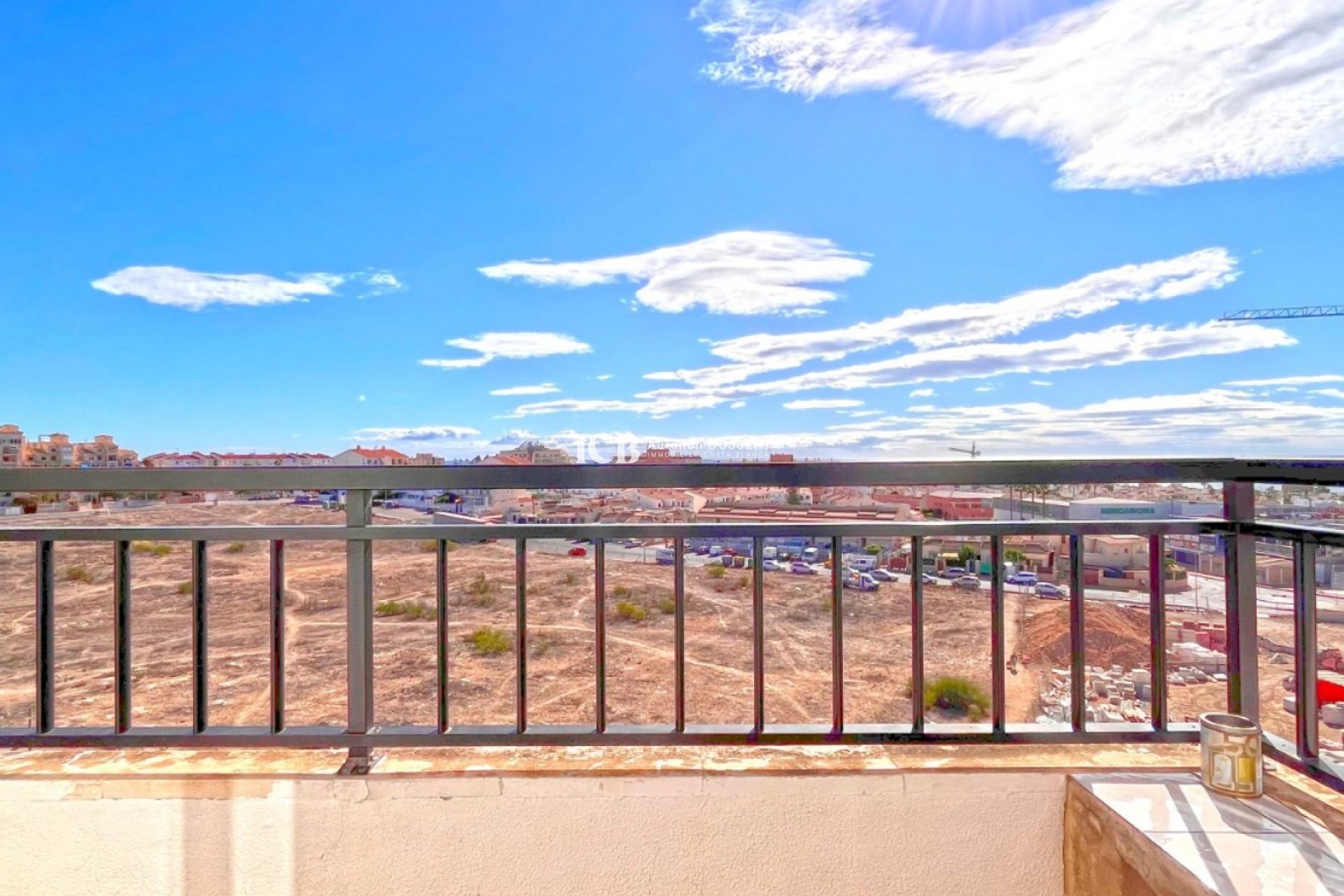 Resale - Apartment / flat -
Torrevieja - Torrelamata - La Mata