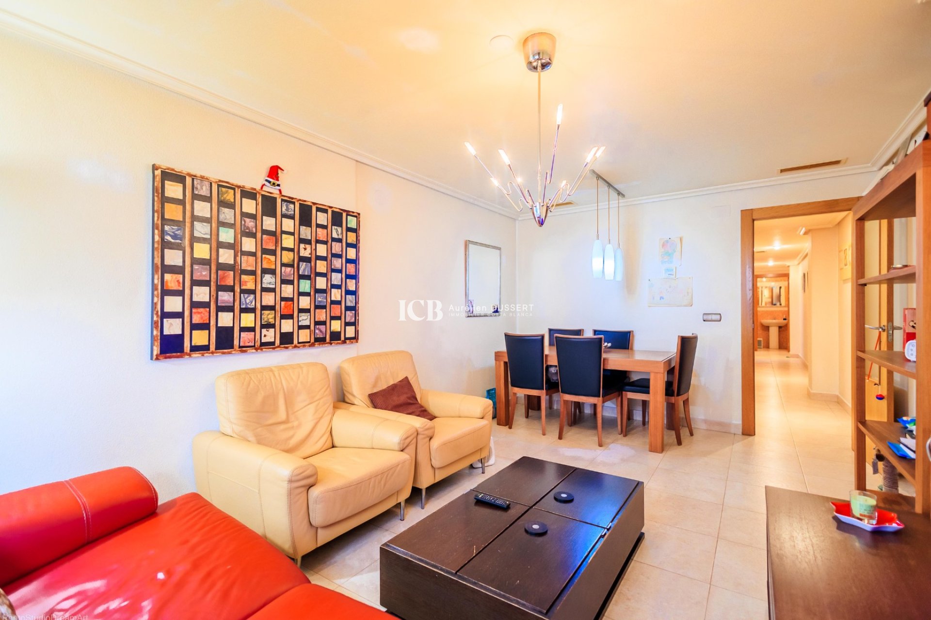 Resale - Apartment / flat -
Torrevieja - Torrevieja Centro