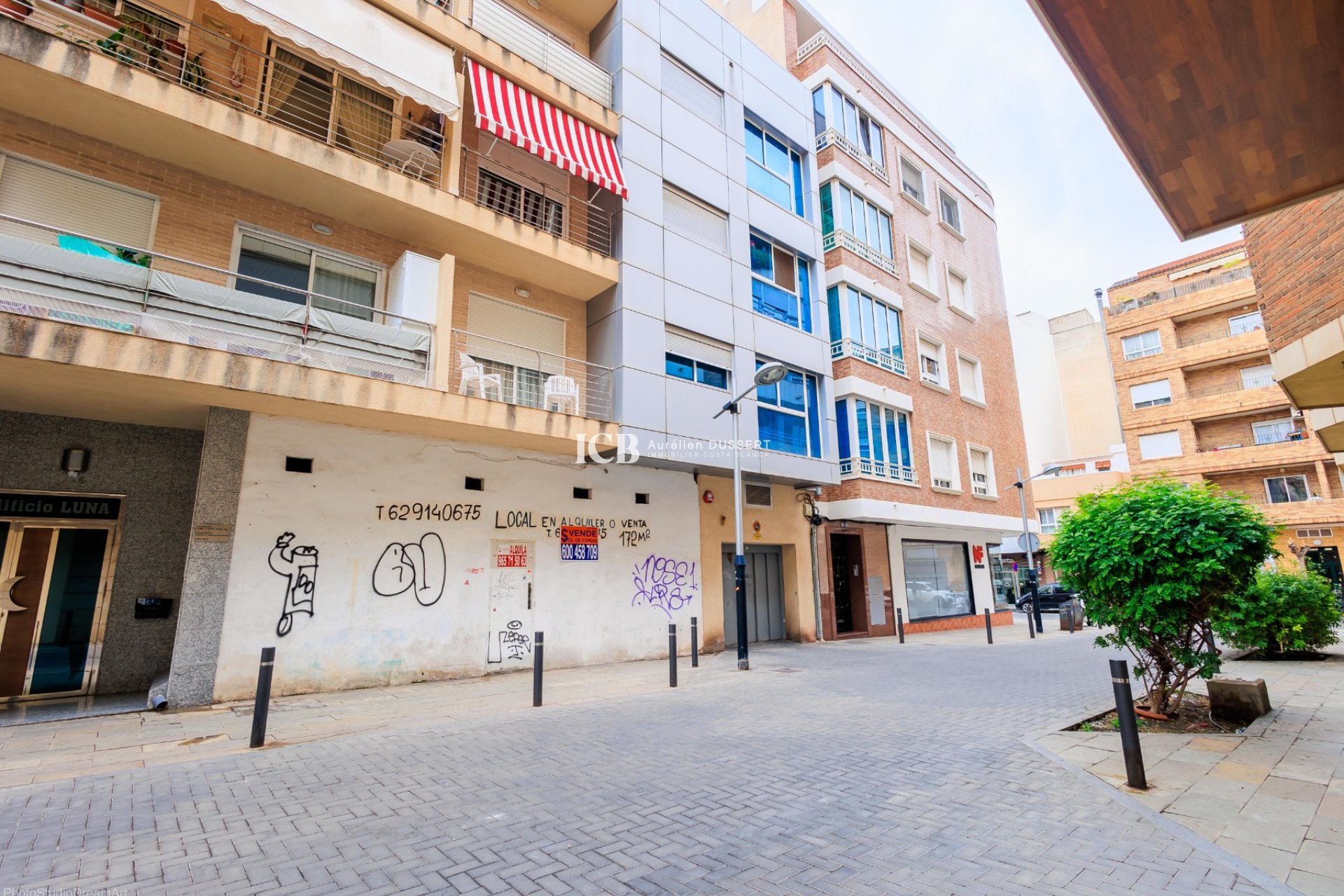 Resale - Apartment / flat -
Torrevieja - Torrevieja Centro