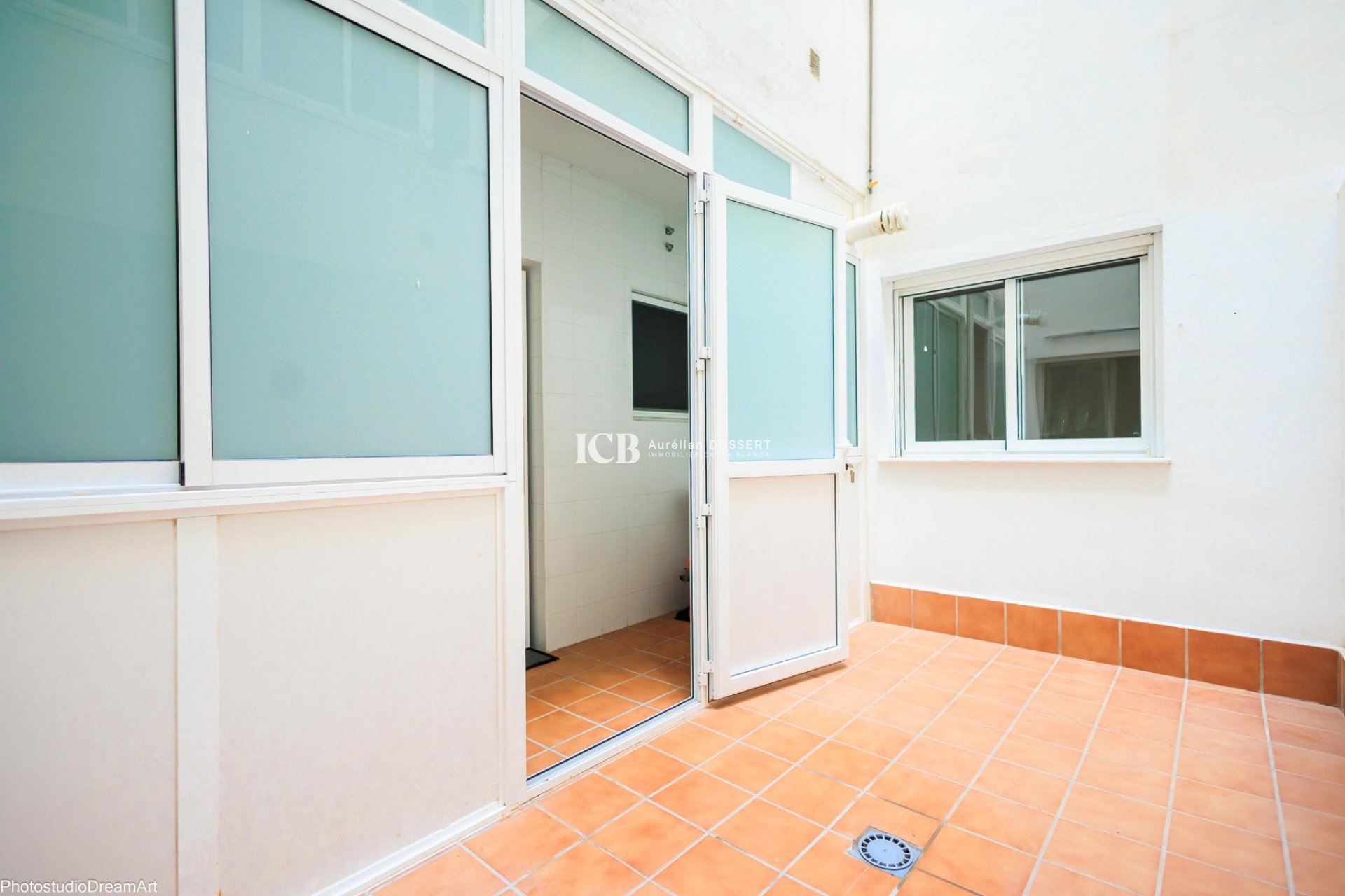 Resale - Apartment / flat -
Torrevieja - Torrevieja Centro