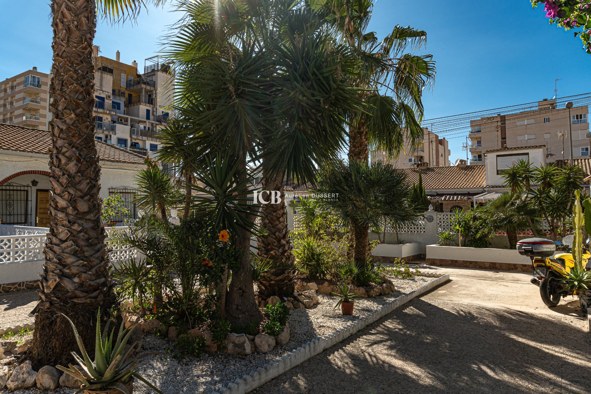 Resale - Apartment / flat -
Torrevieja