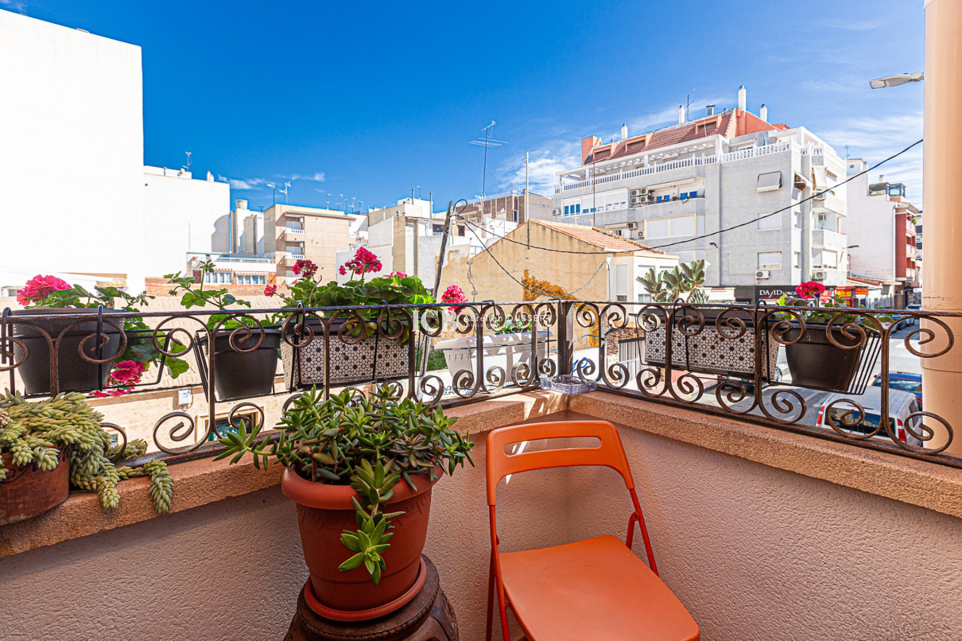 Resale - Apartment / flat -
Torrevieja