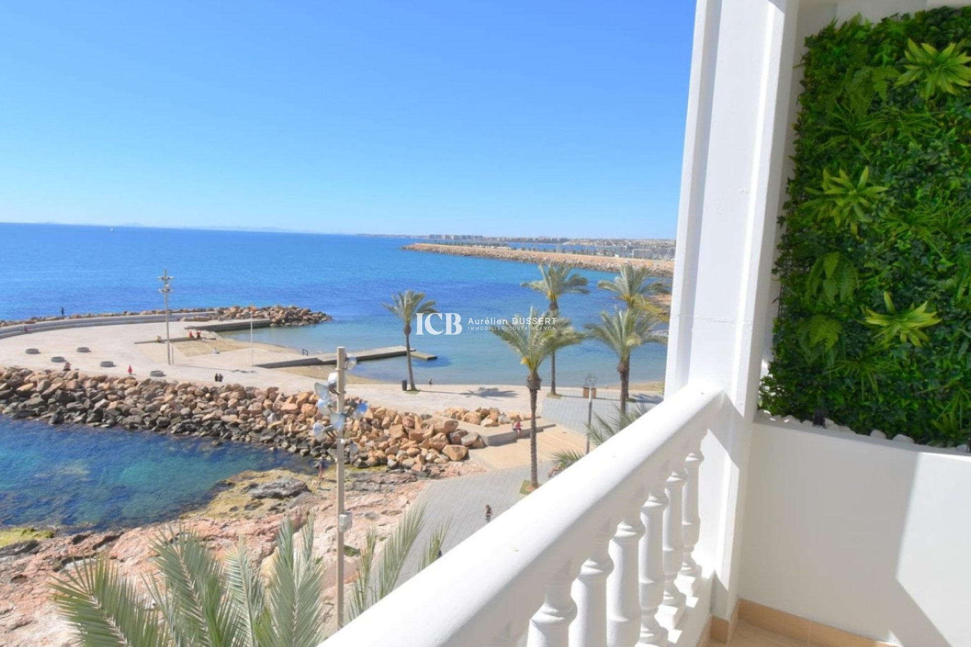 Resale - Apartment / flat -
Torrevieja